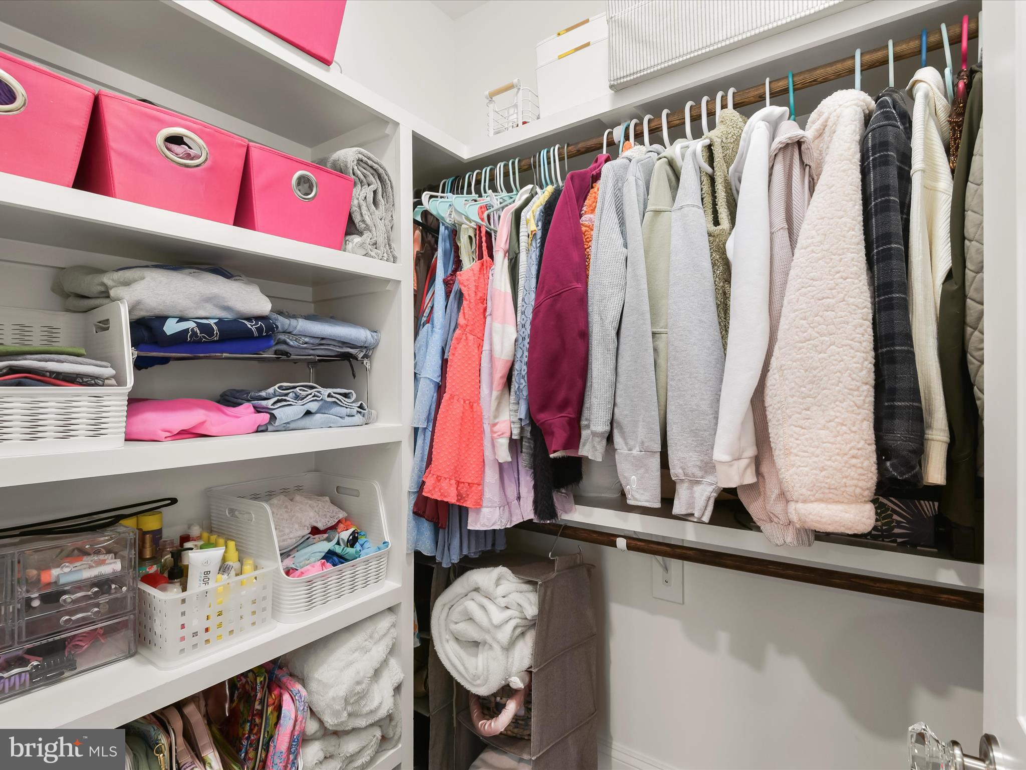 GOLF CLUB MANOR - Residential