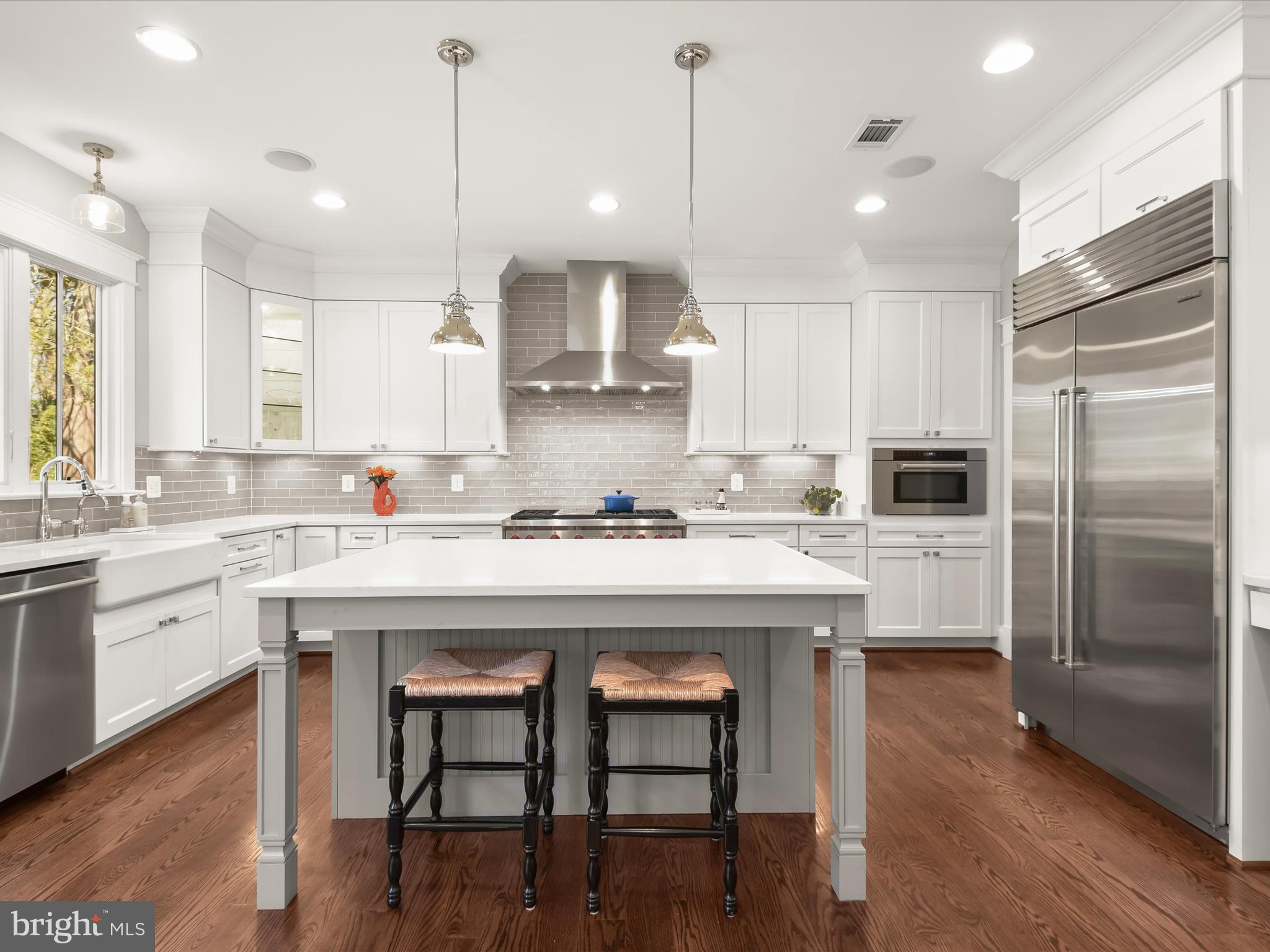 GOLF CLUB MANOR - Residential