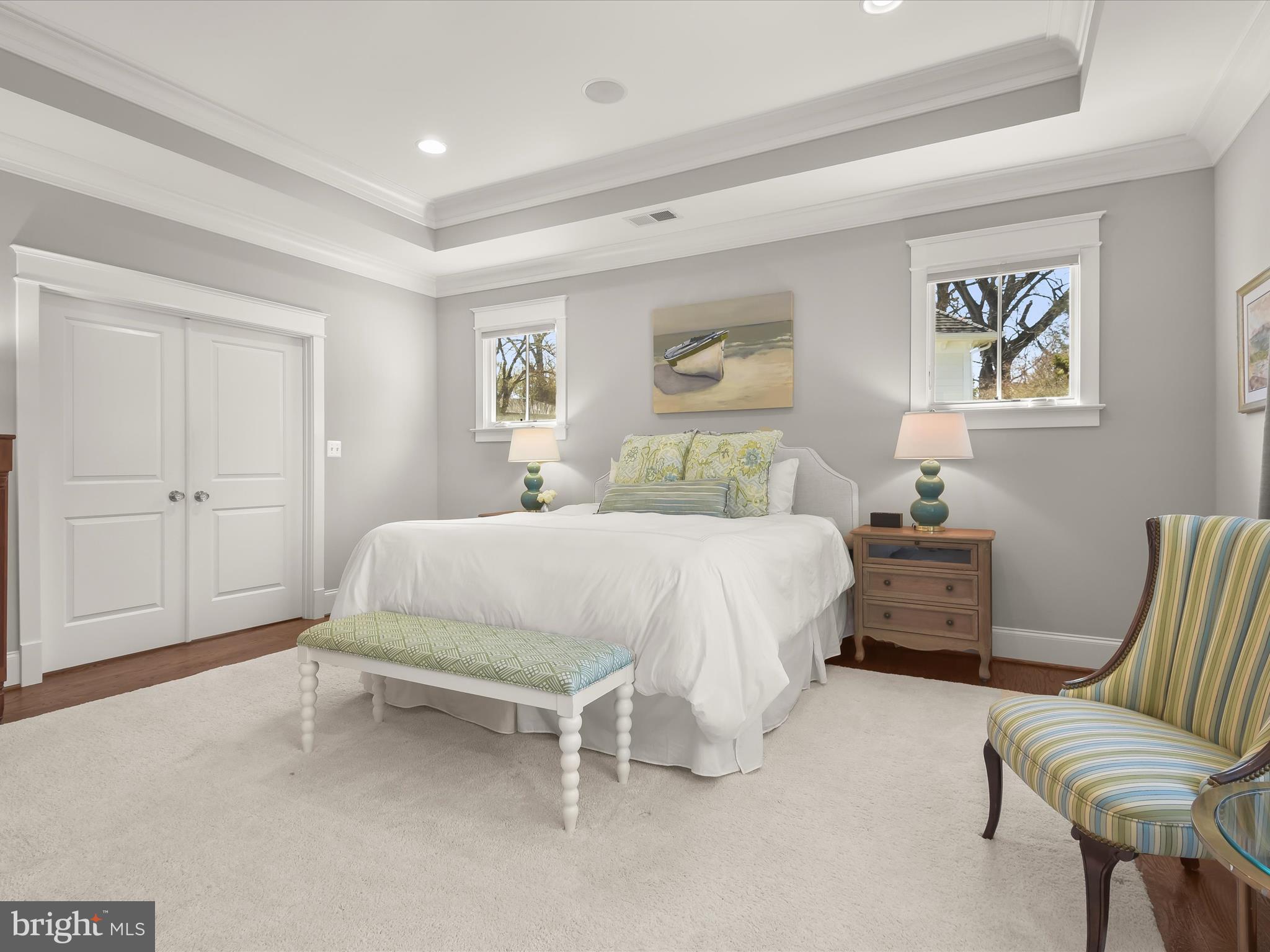 GOLF CLUB MANOR - Residential