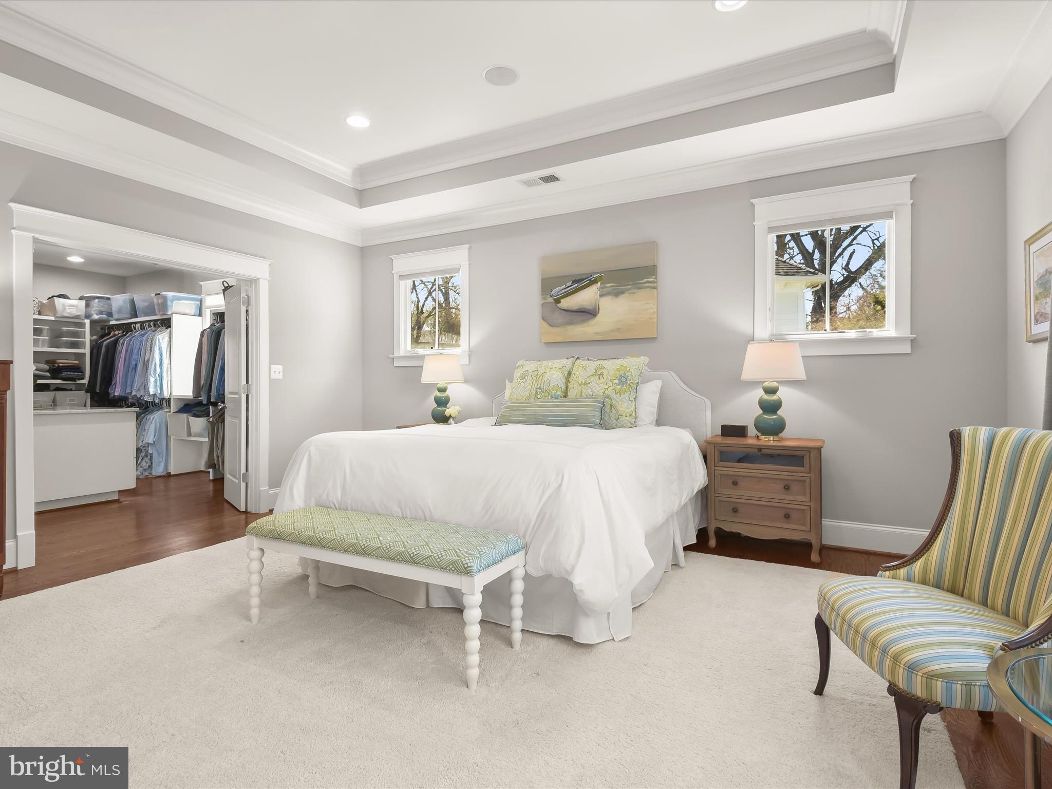 GOLF CLUB MANOR - Residential