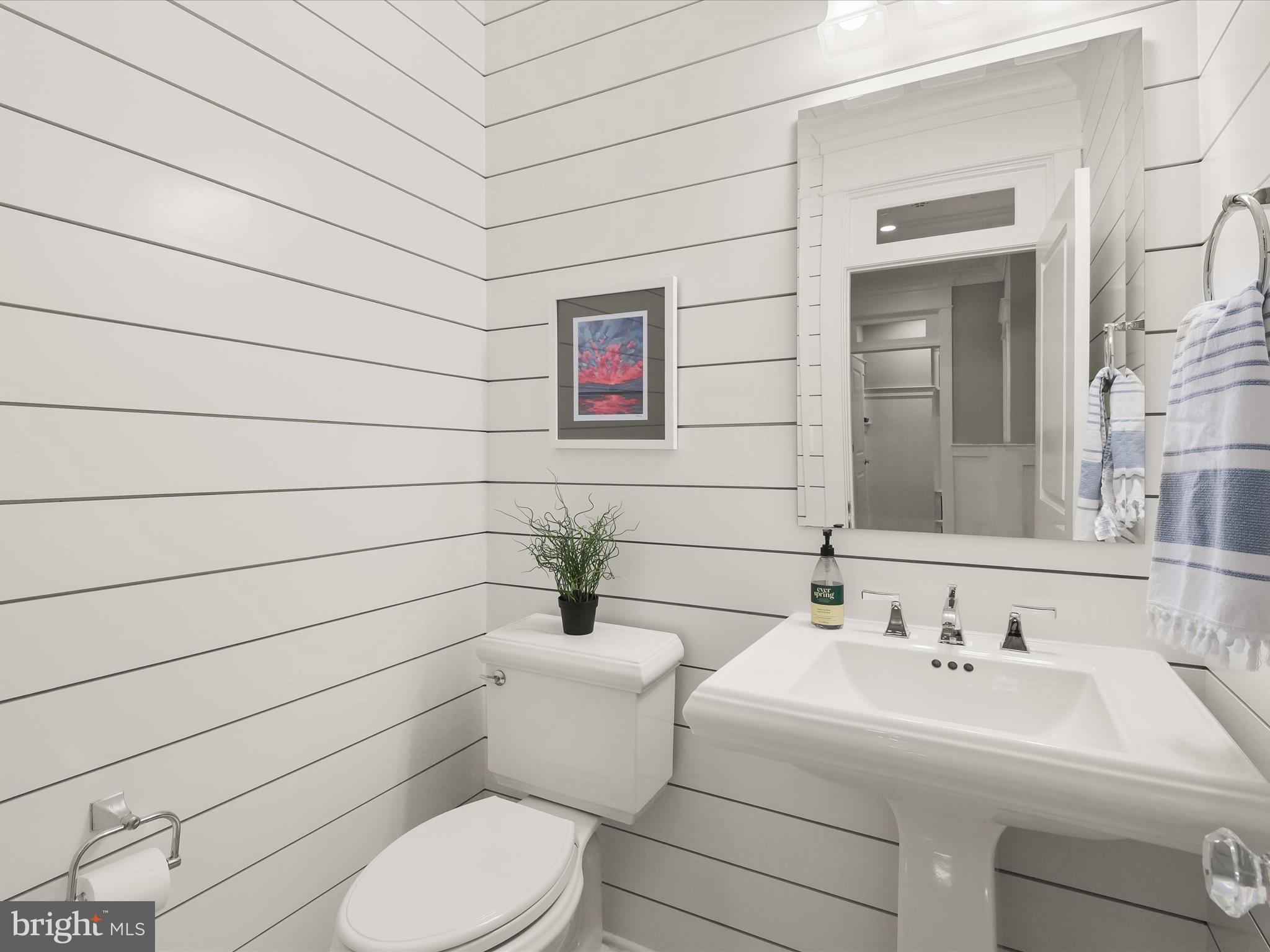 GOLF CLUB MANOR - Residential