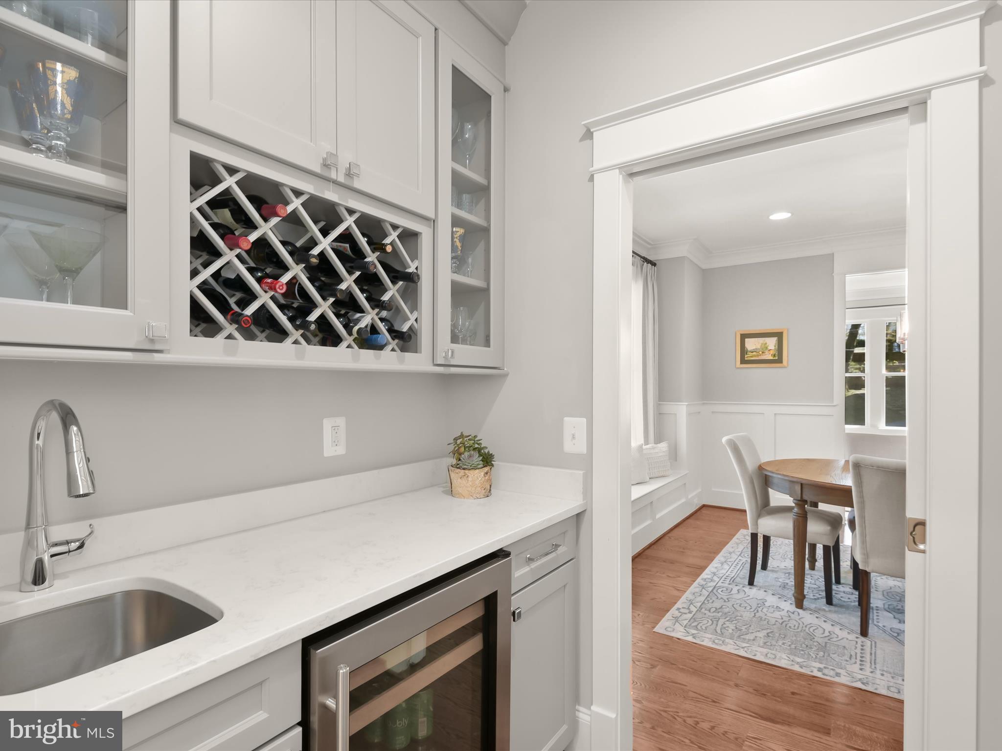 GOLF CLUB MANOR - Residential