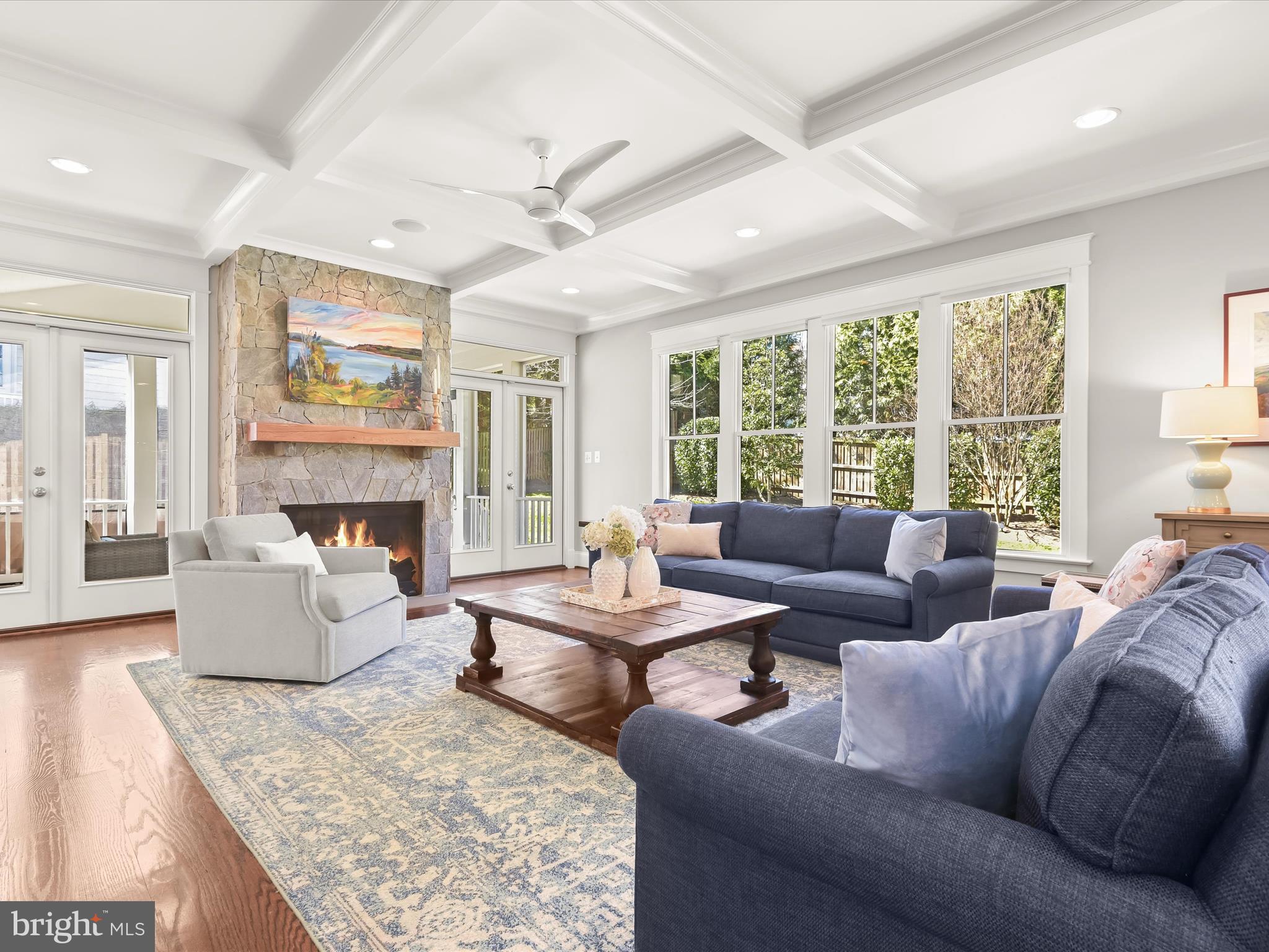 GOLF CLUB MANOR - Residential