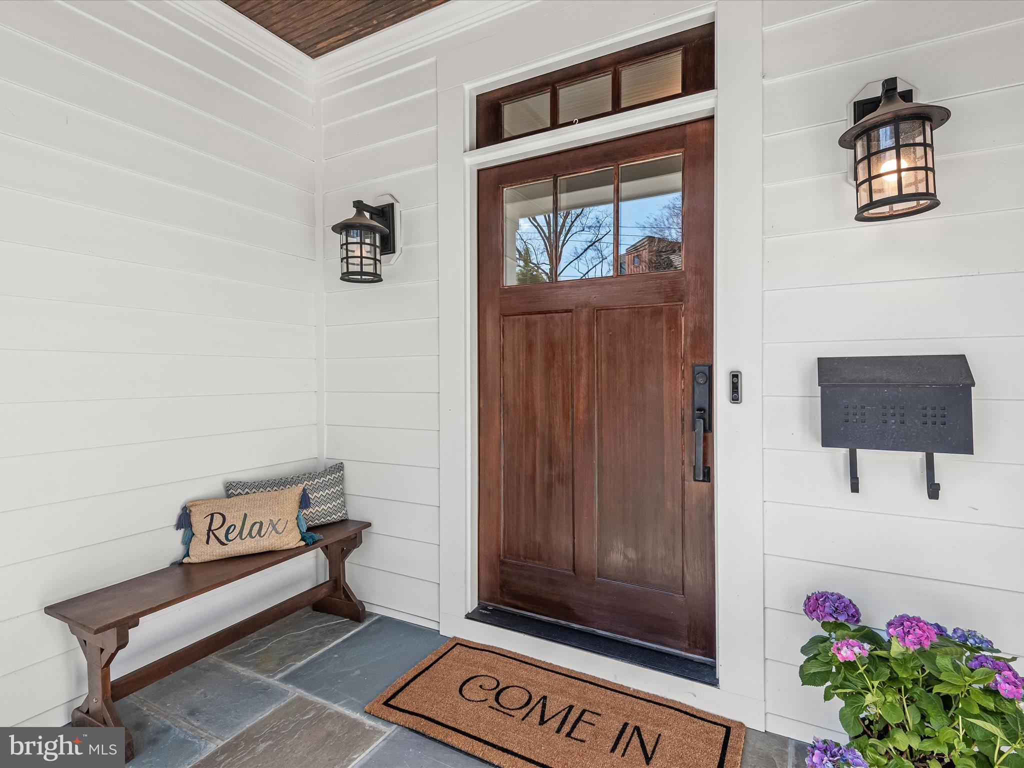 GOLF CLUB MANOR - Residential