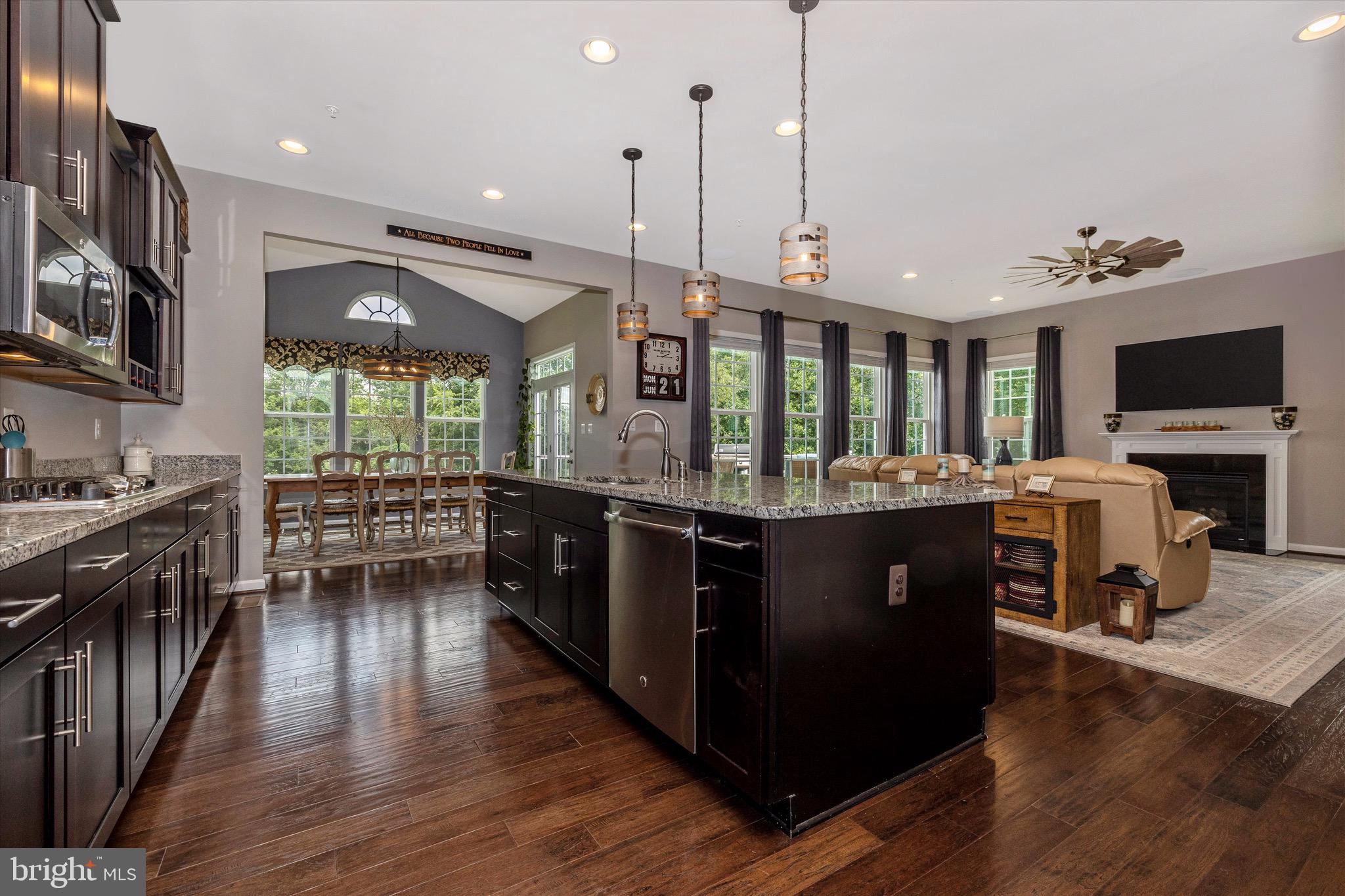 BOLTON HILL - Residential