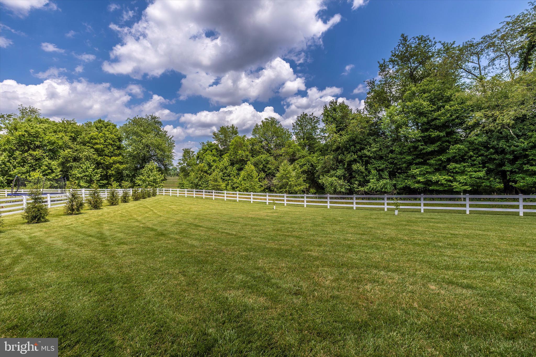BOLTON HILL - Residential