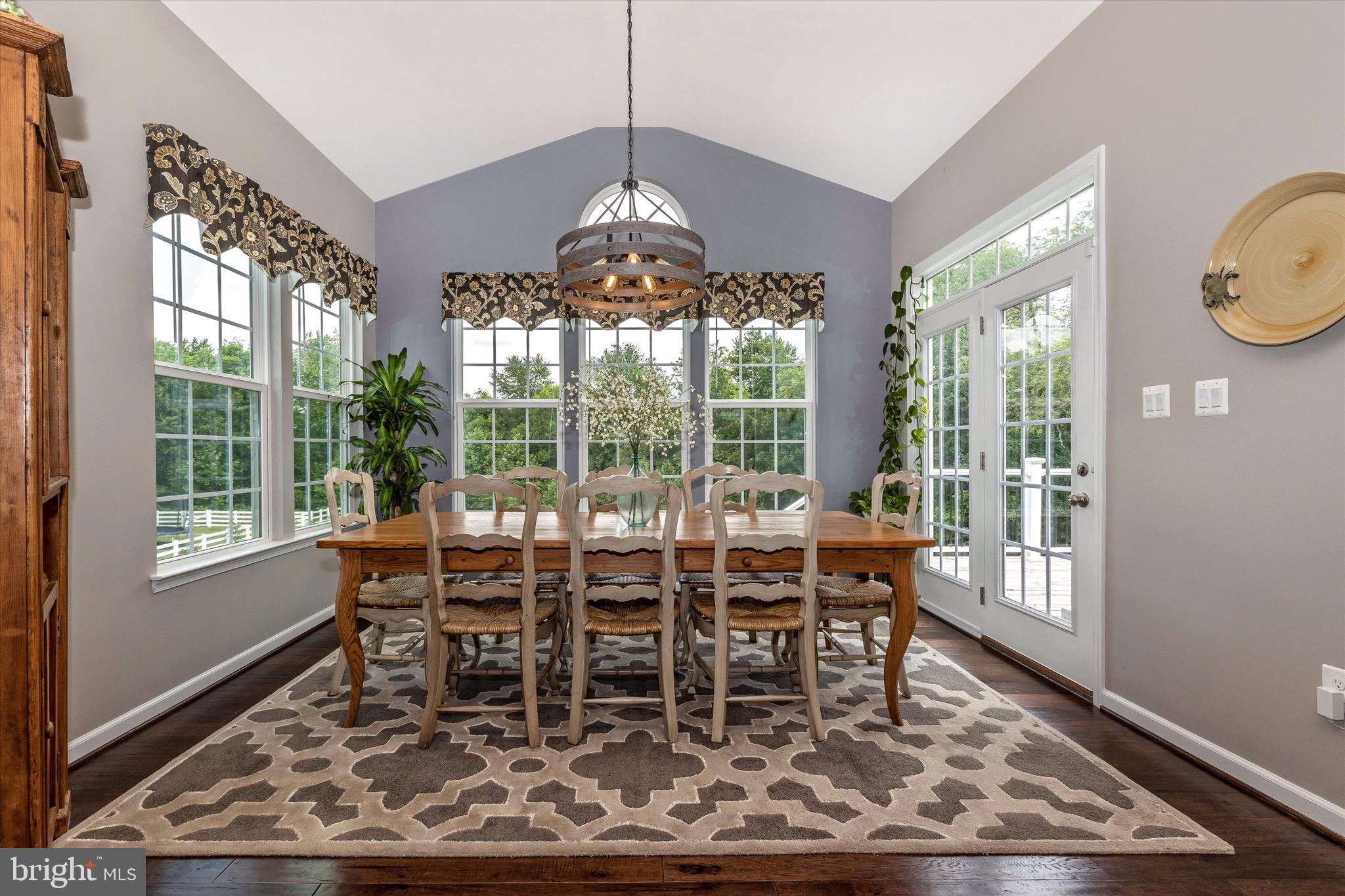 BOLTON HILL - Residential