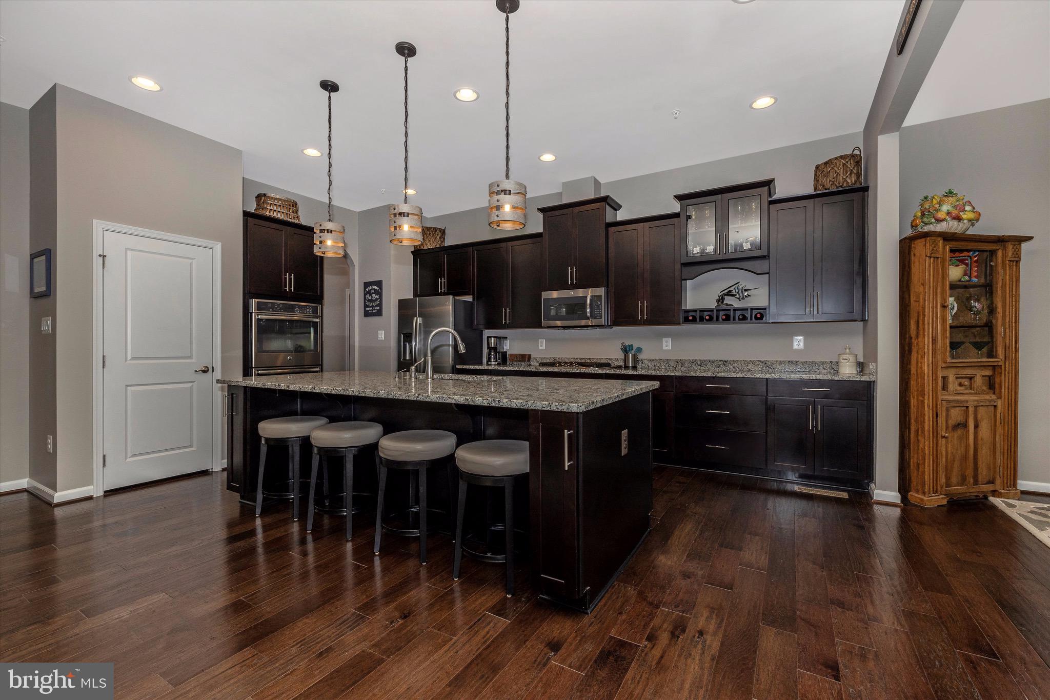 BOLTON HILL - Residential