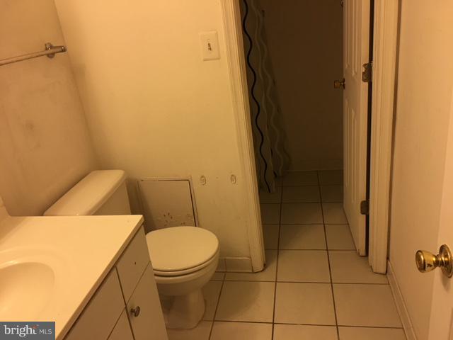 PRESIDENTIAL TOWERS - Residential Lease