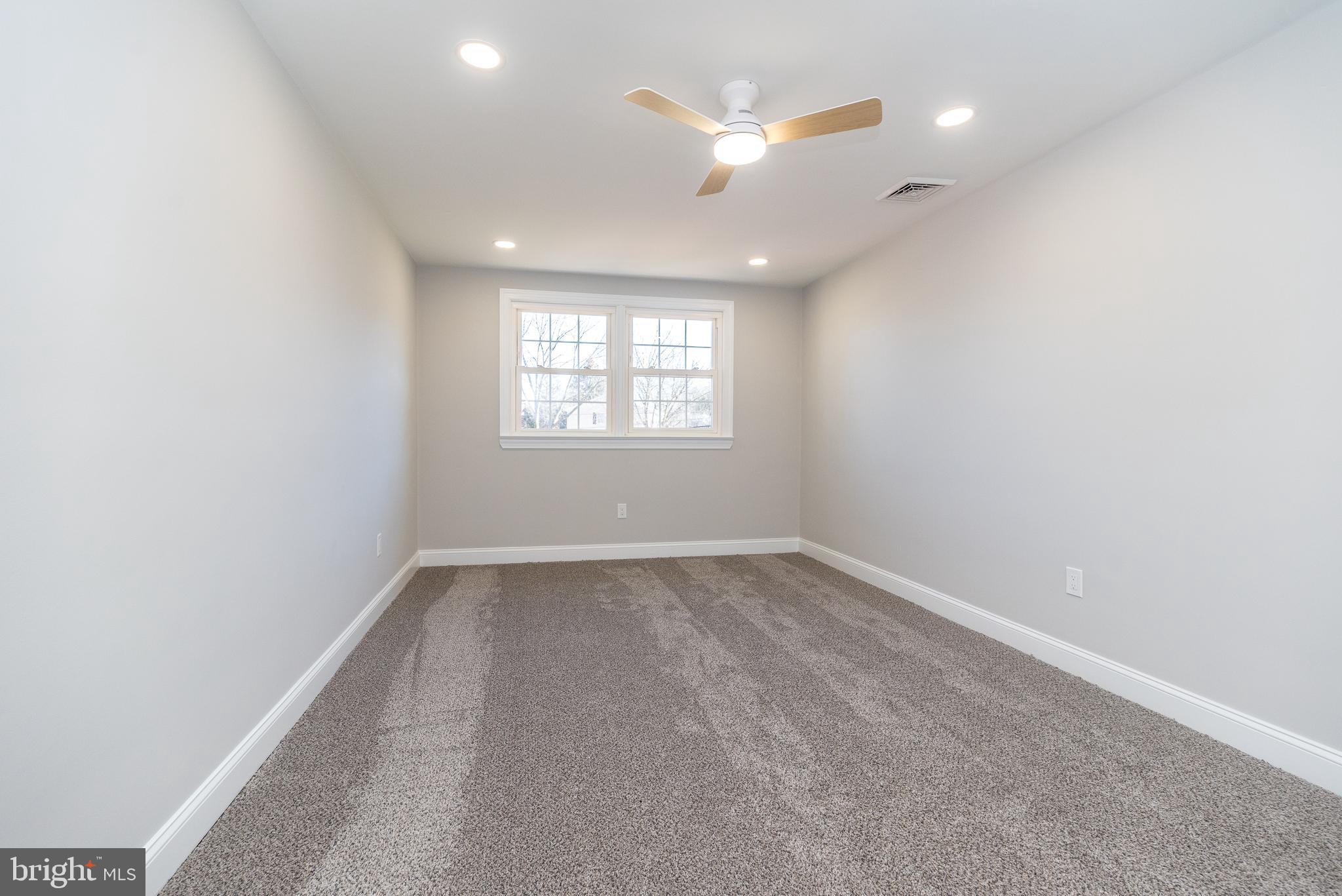 PENN BROOKE - Residential