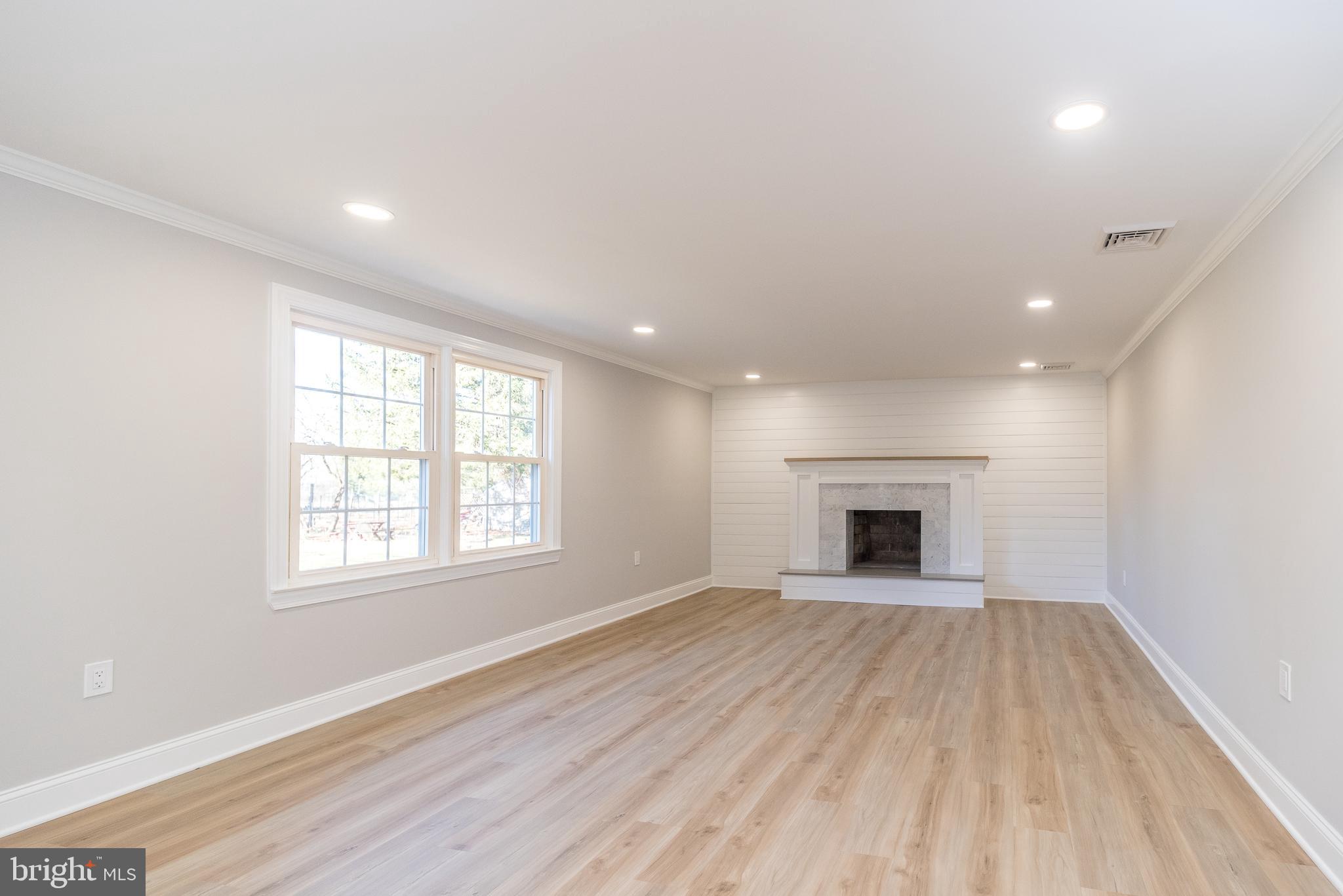 PENN BROOKE - Residential