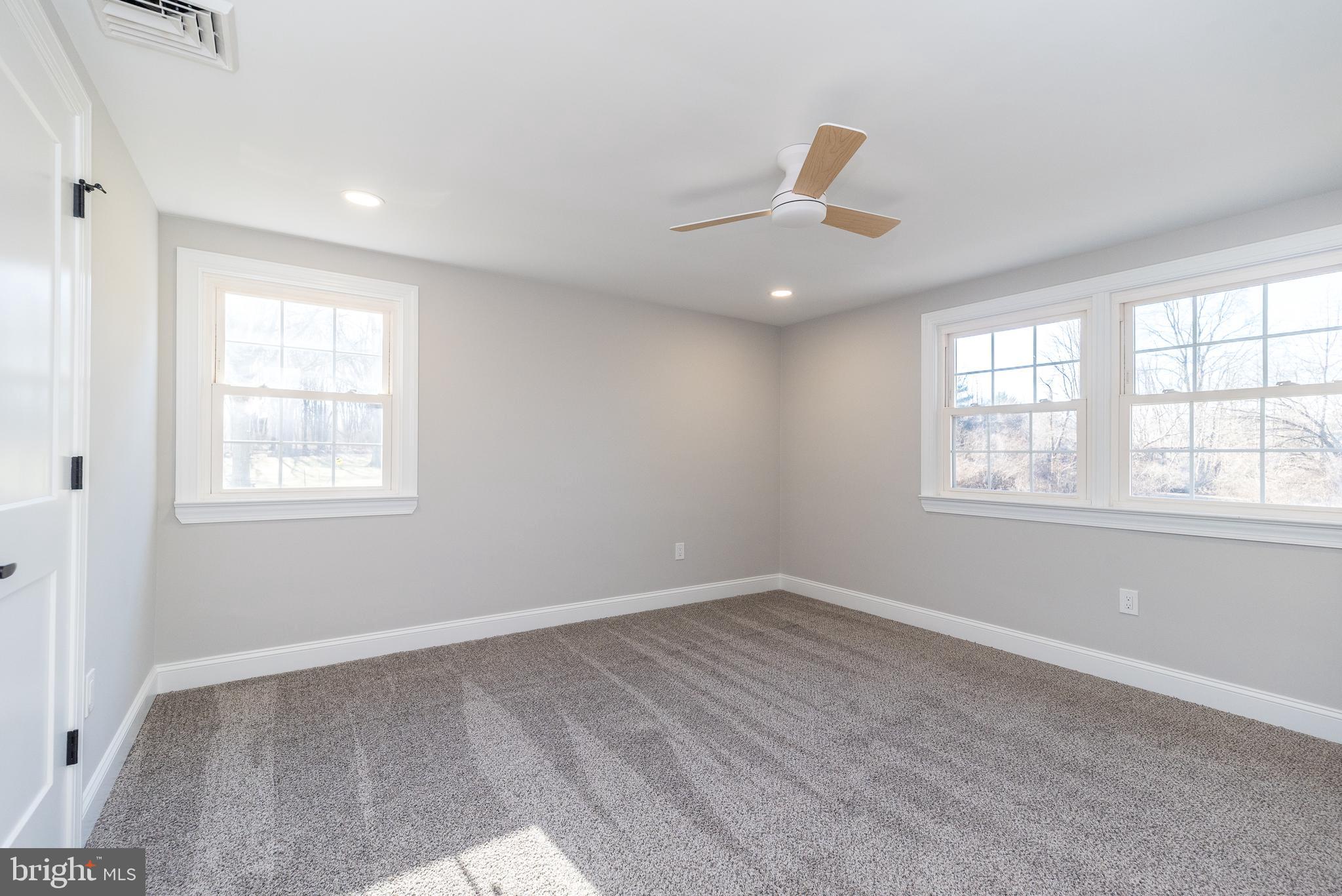 PENN BROOKE - Residential