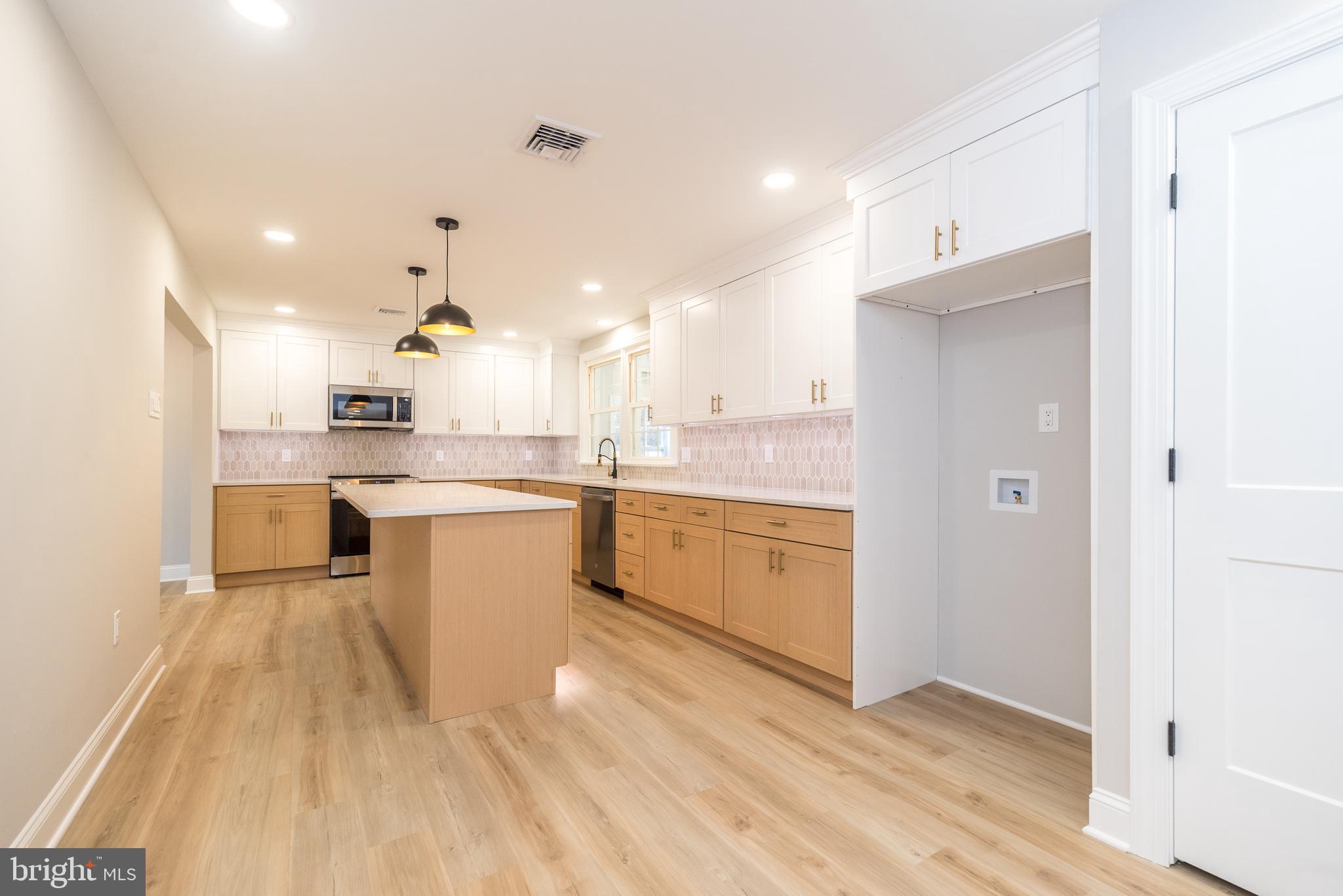 PENN BROOKE - Residential