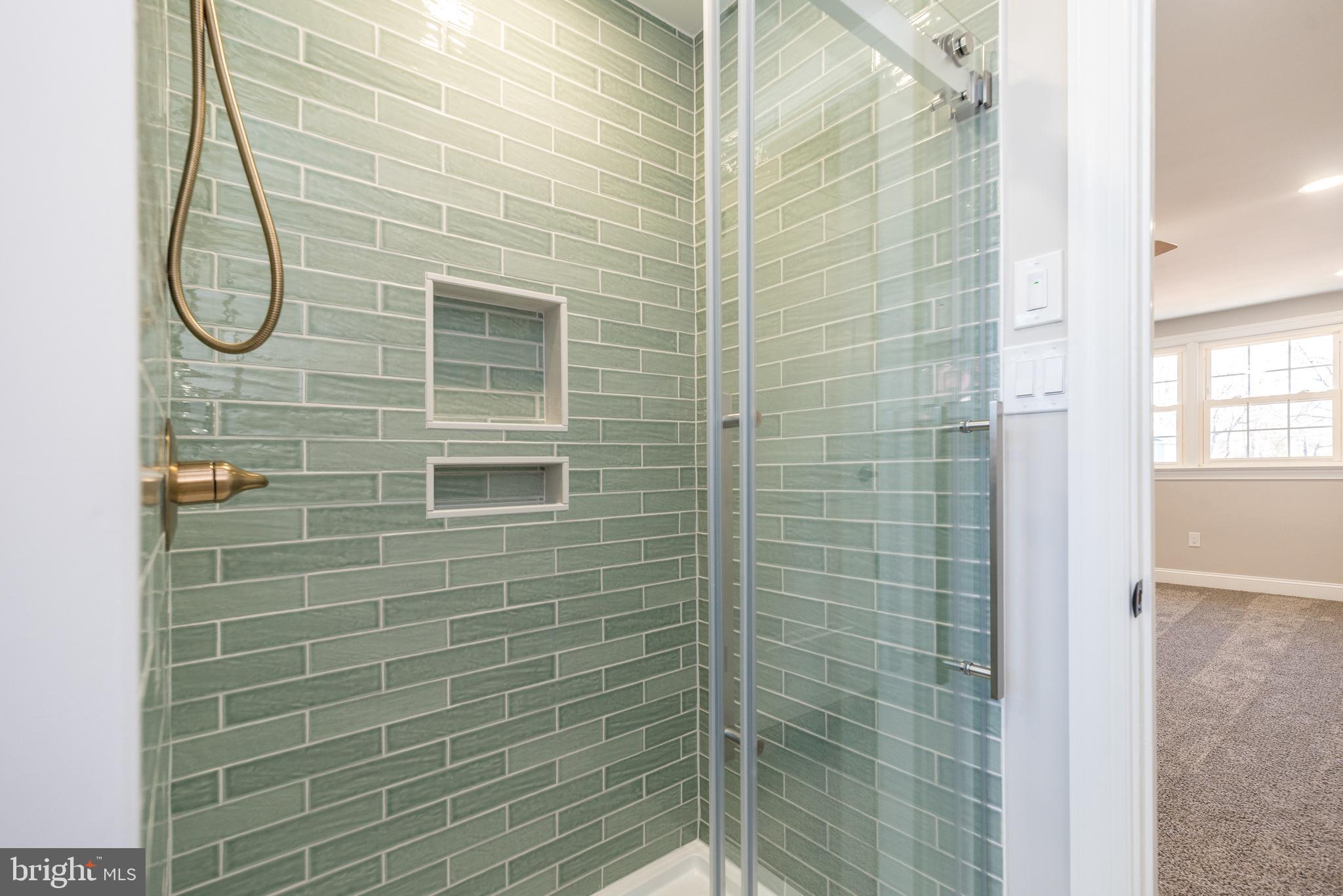 PENN BROOKE - Residential