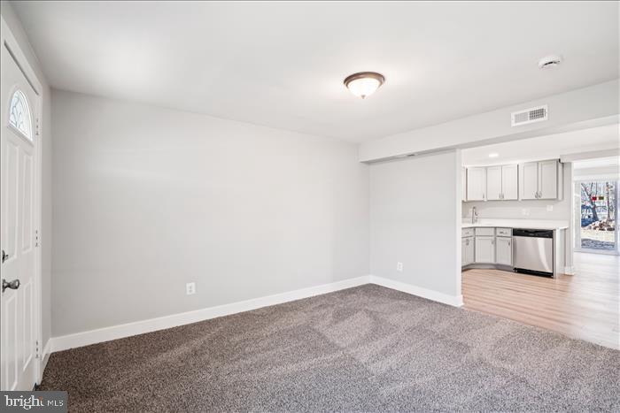 LAUREL - Residential