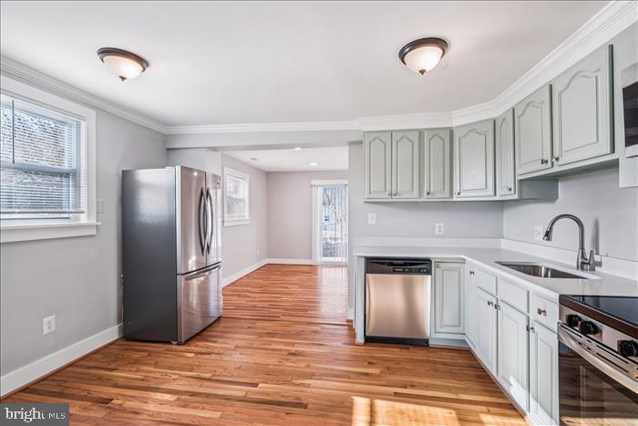 LAUREL - Residential