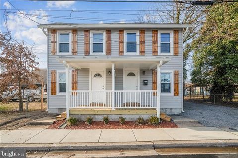 Photo of 501 8th Street, LAUREL, MD 20707 (MLS # MDPG2188736)