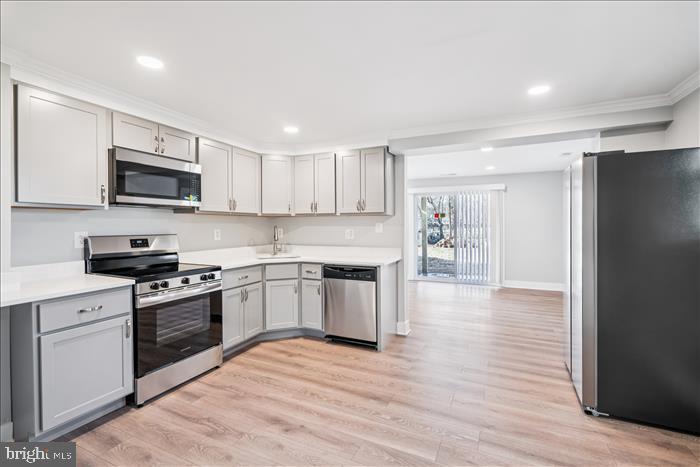 LAUREL - Residential