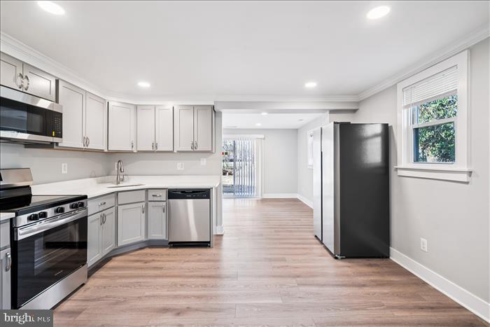 LAUREL - Residential