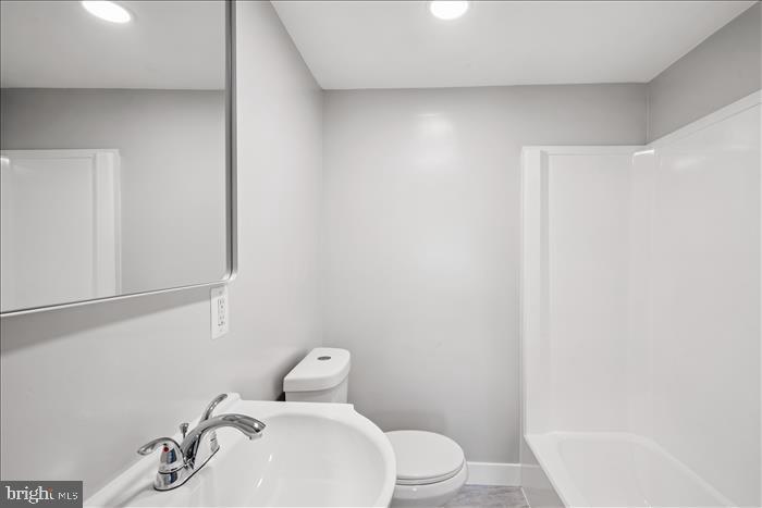 LAUREL - Residential