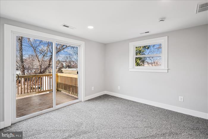 LAUREL - Residential