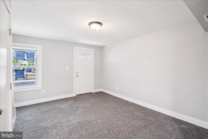 LAUREL - Residential