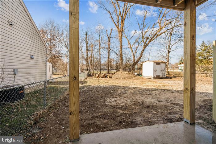 LAUREL - Residential