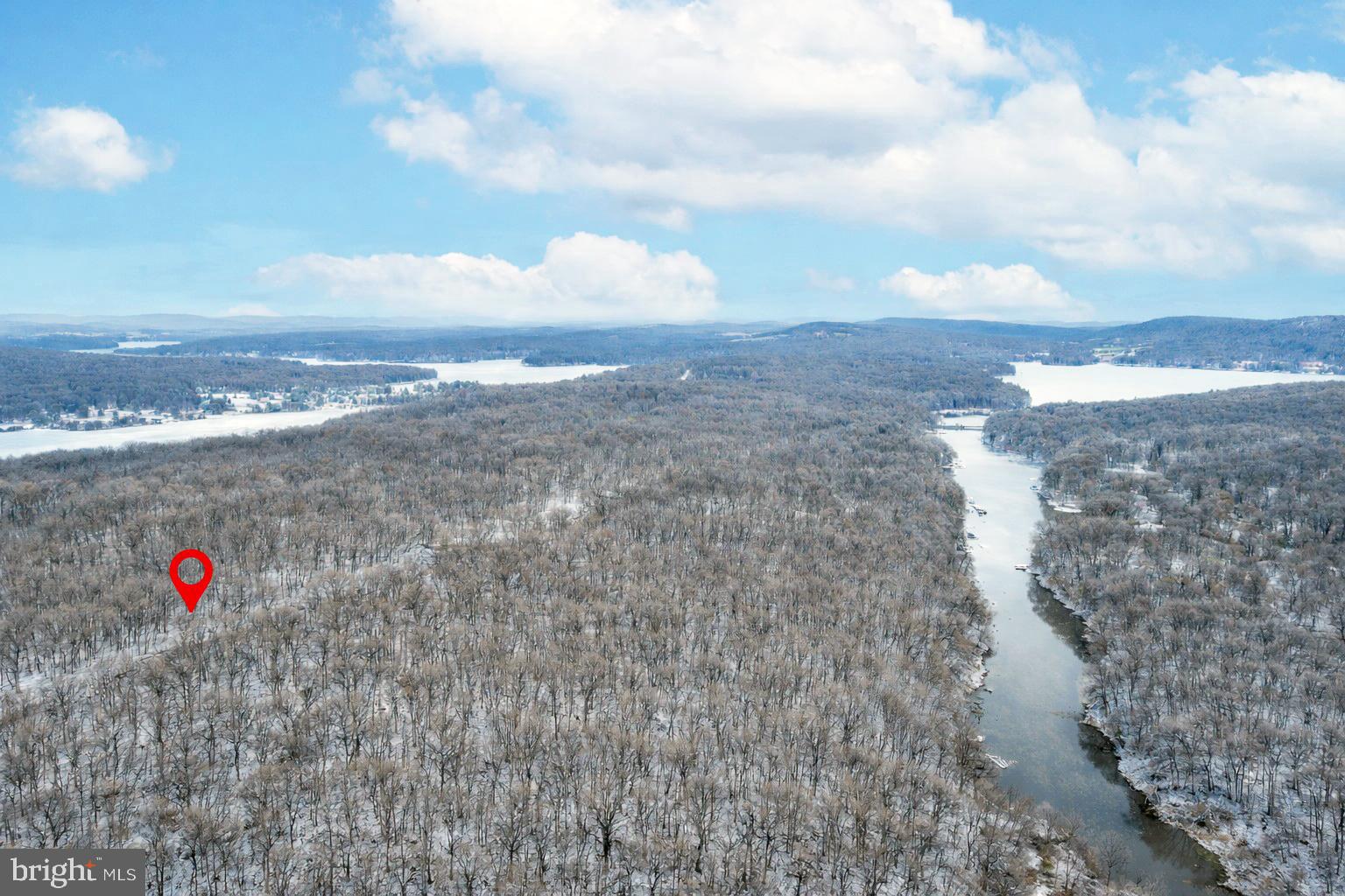 MEADOW MOUNTAIN RUN - Land
