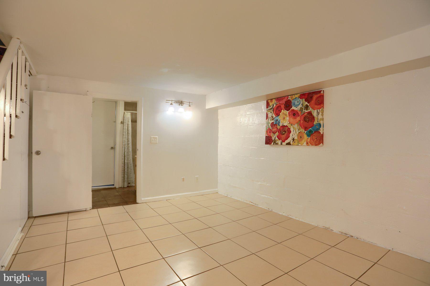 HIGHLANDTOWN - Residential