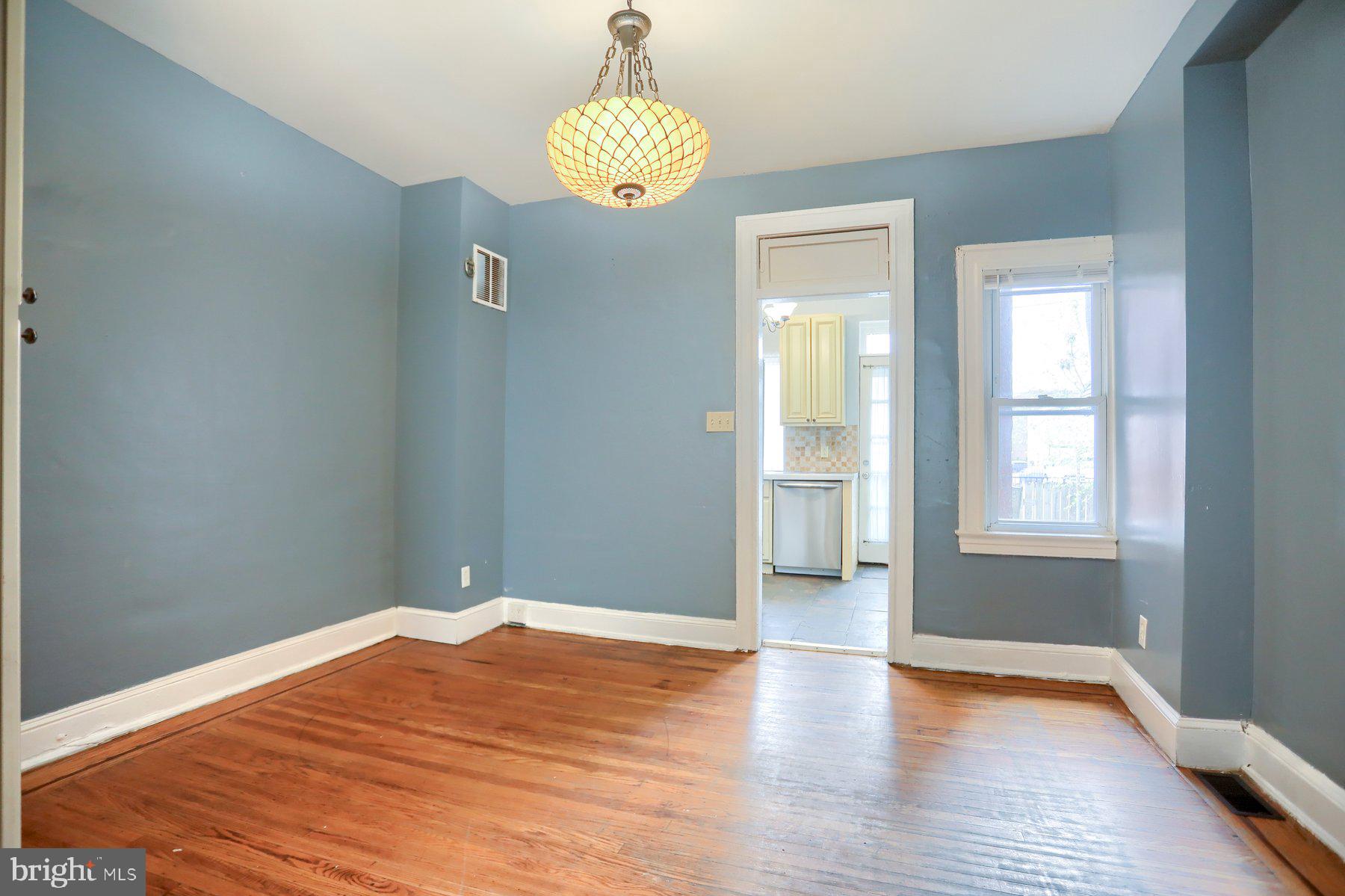 HIGHLANDTOWN - Residential