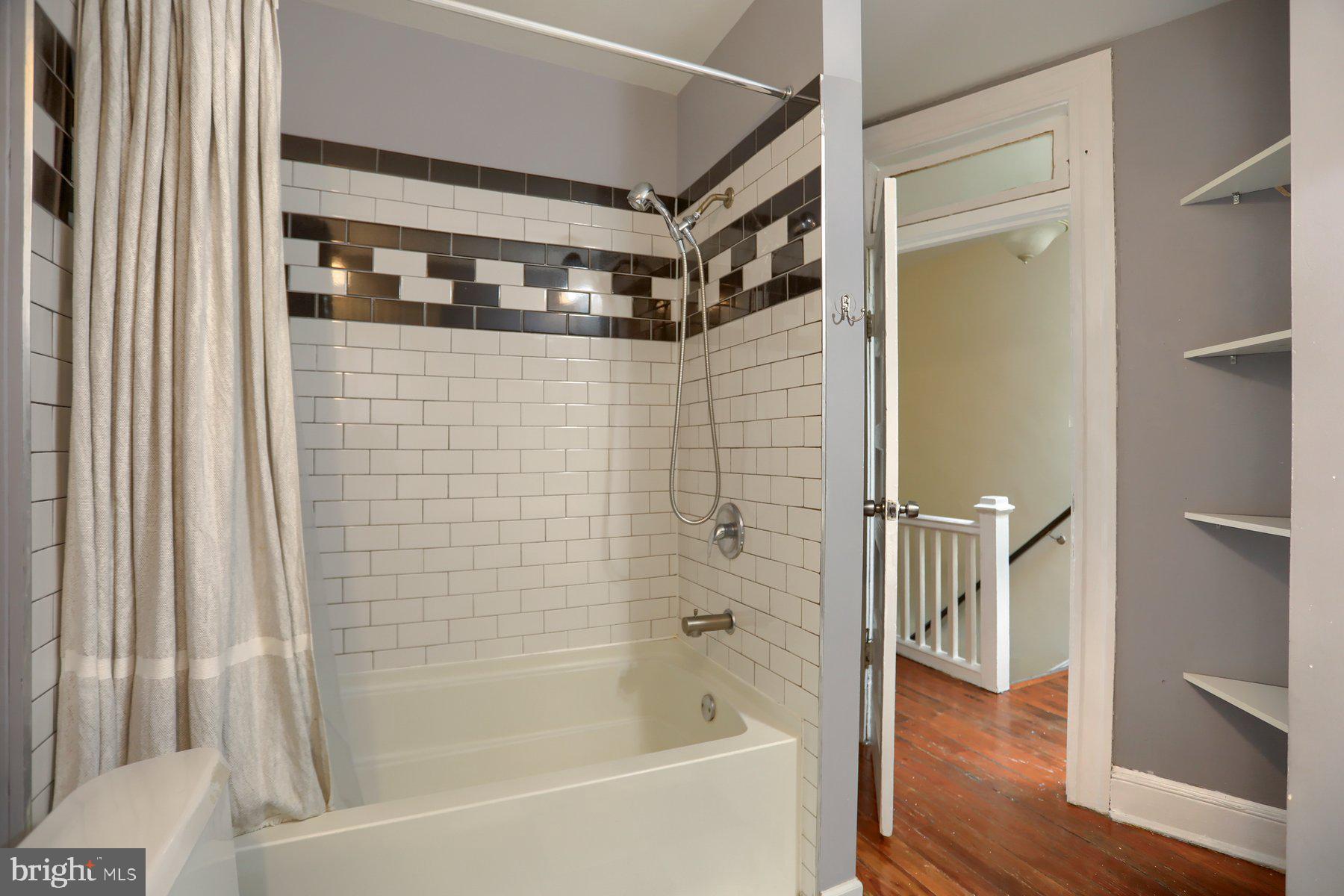 HIGHLANDTOWN - Residential