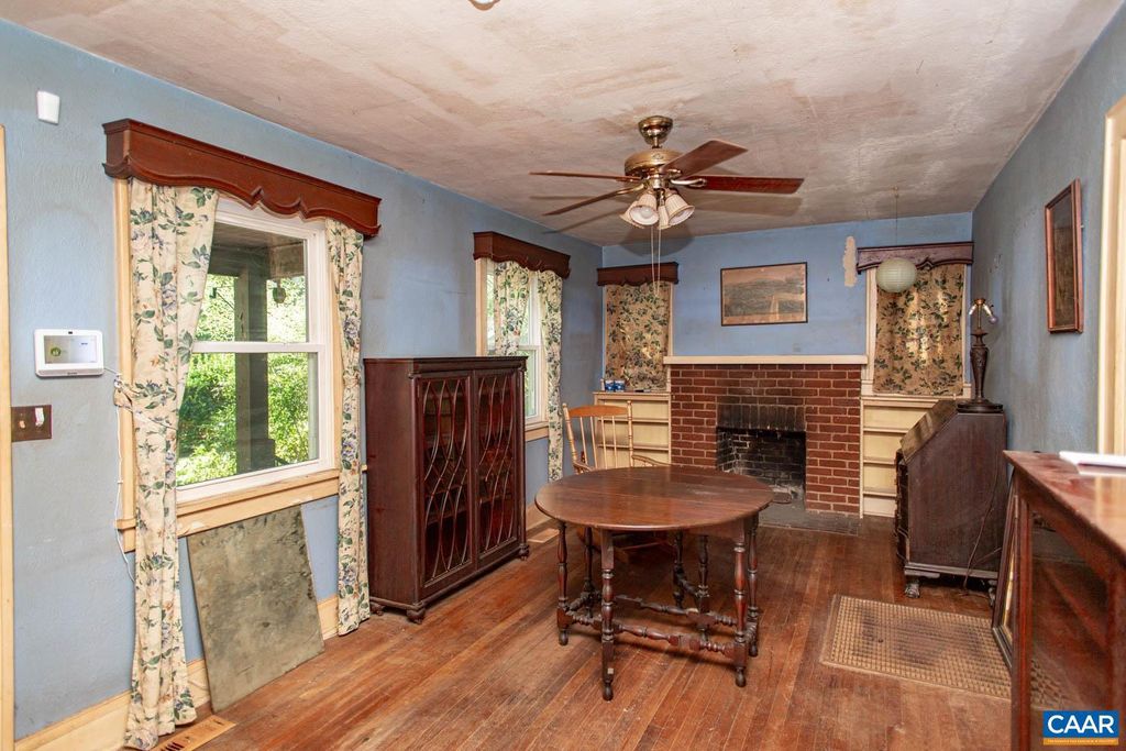 Photo of 554 Valley Rd, CHARLOTTESVILLE, VA 22903 (MLS # 670014)
