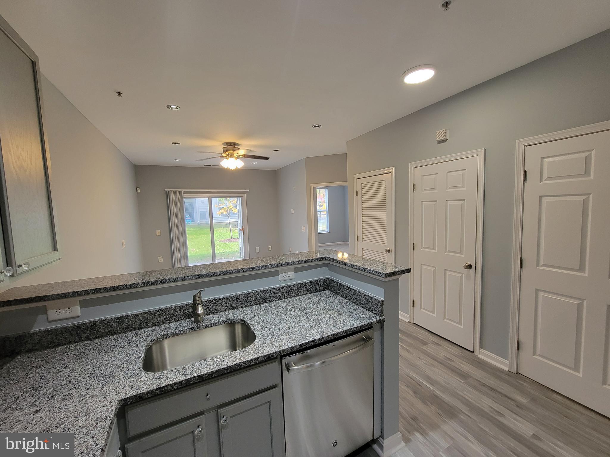 BOWIE TOWERS - Residential