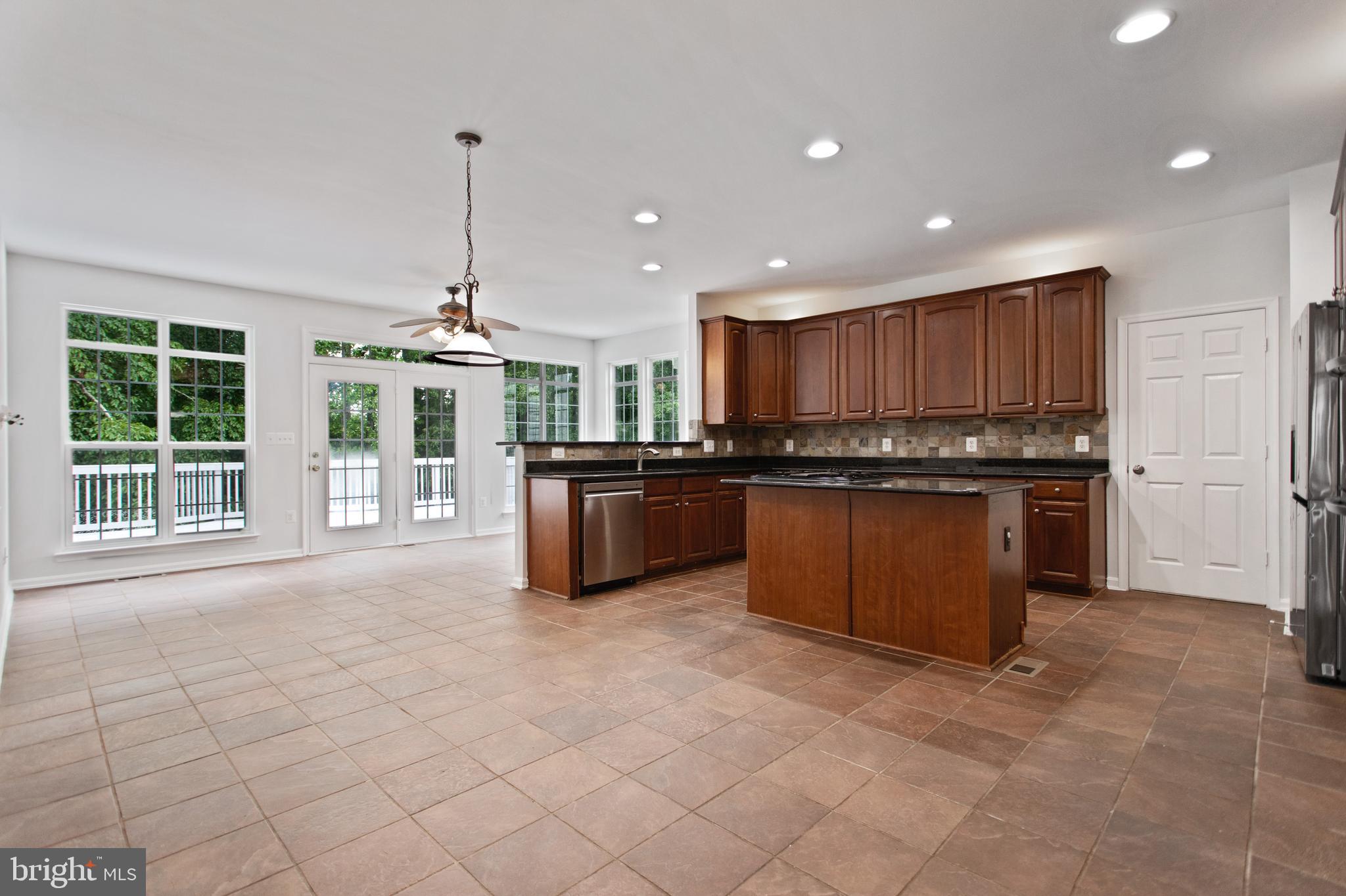 BRENTSMILL - Residential