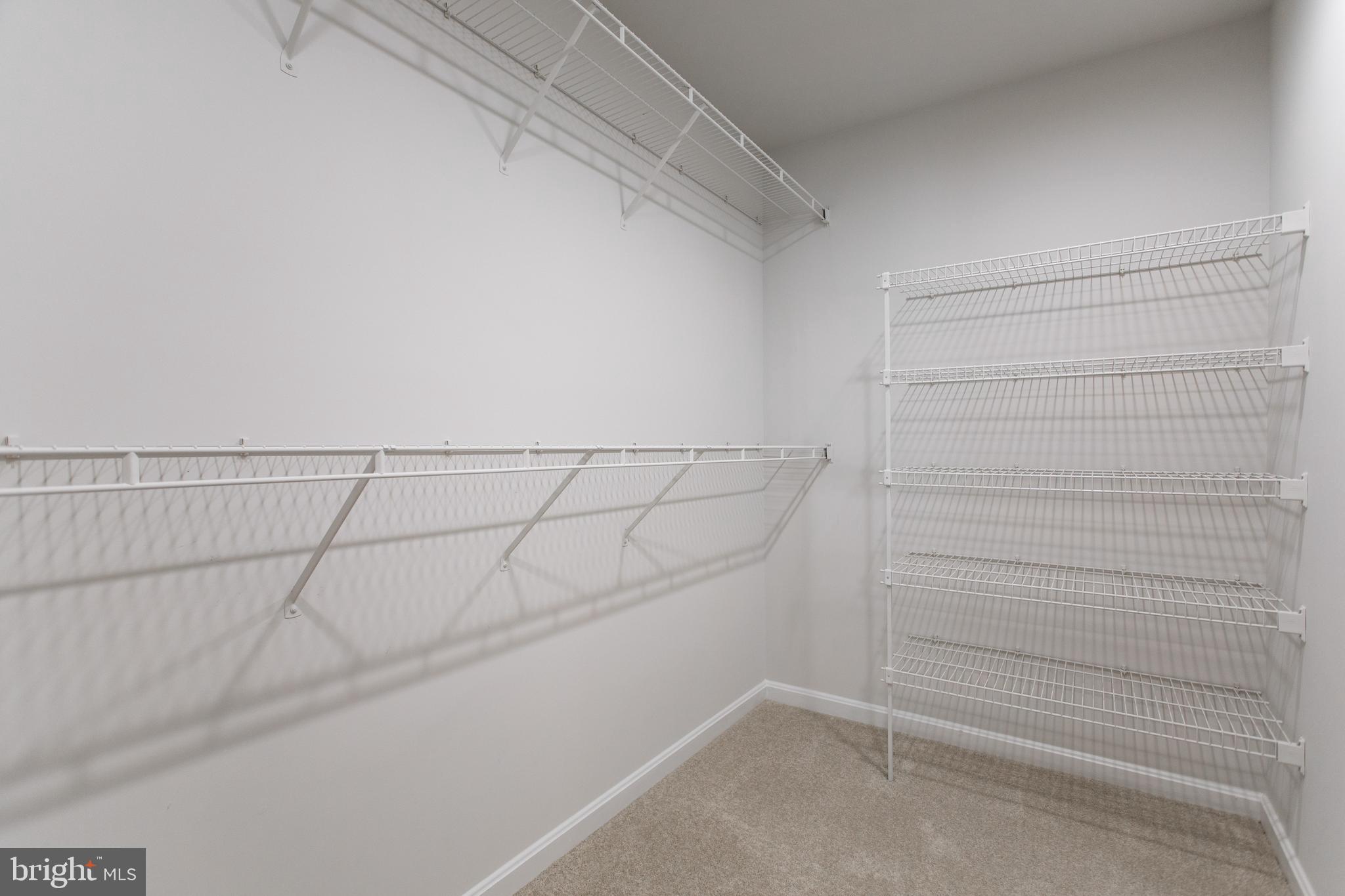 BRENTSMILL - Residential