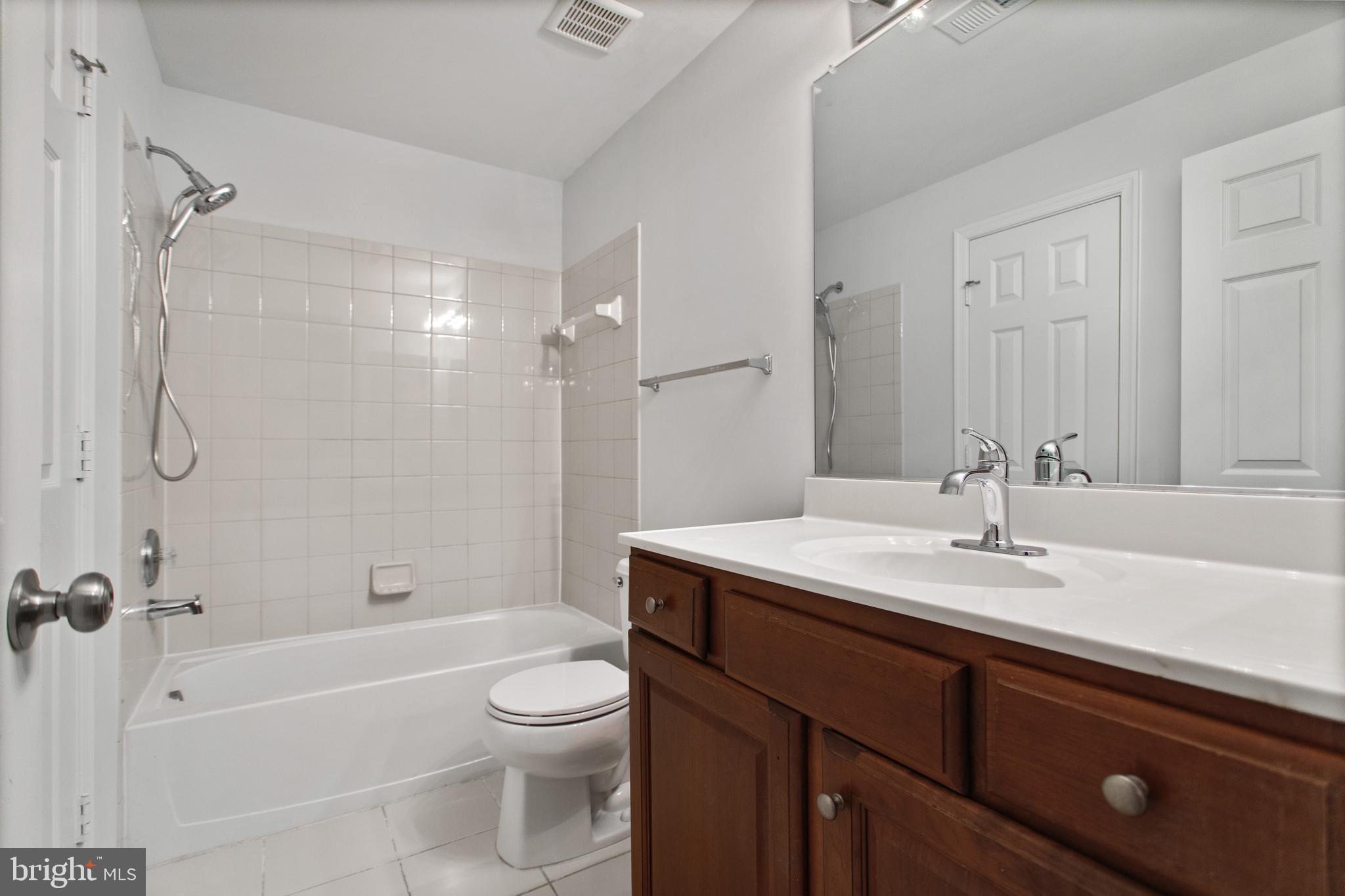 BRENTSMILL - Residential