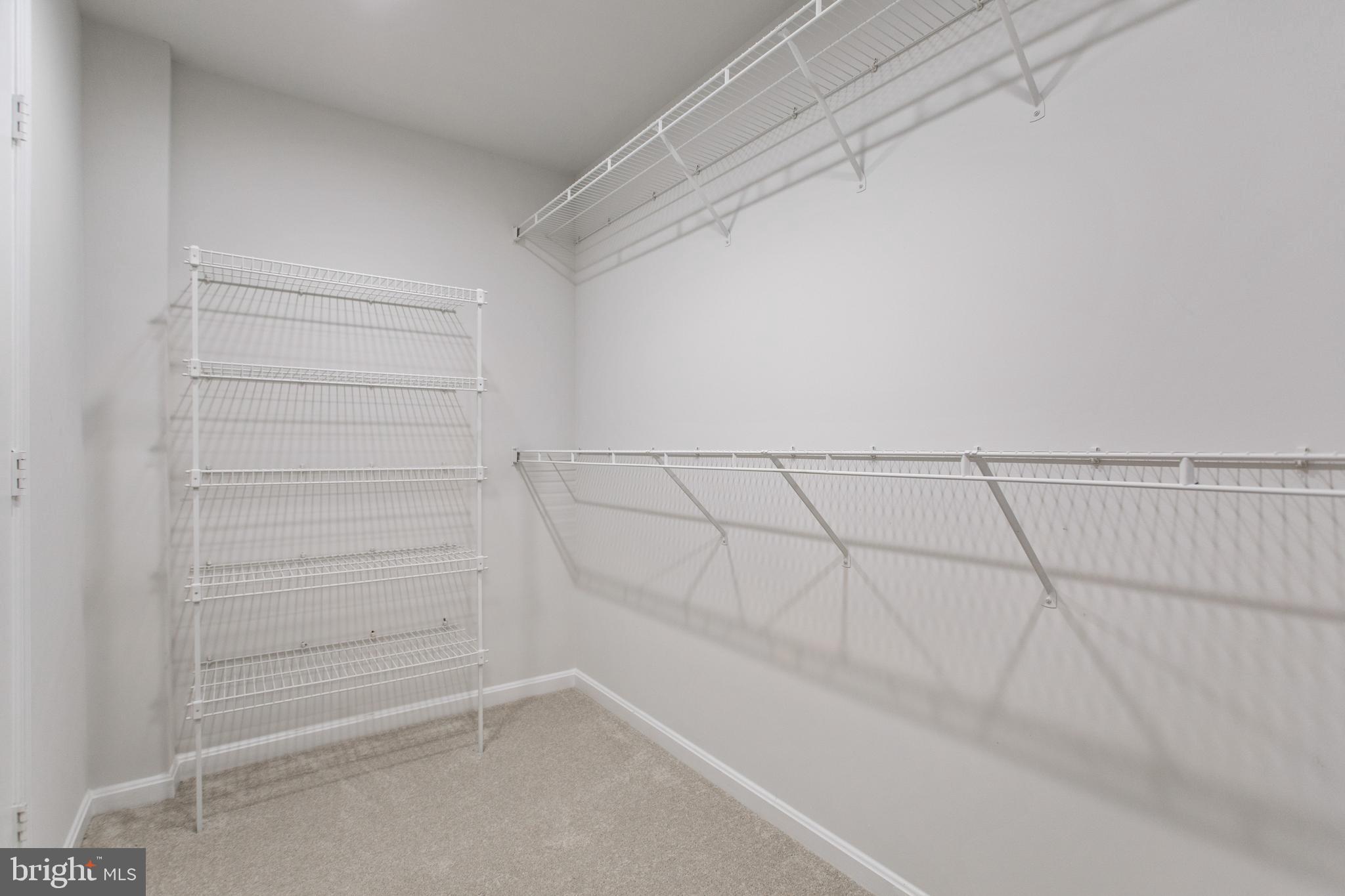 BRENTSMILL - Residential