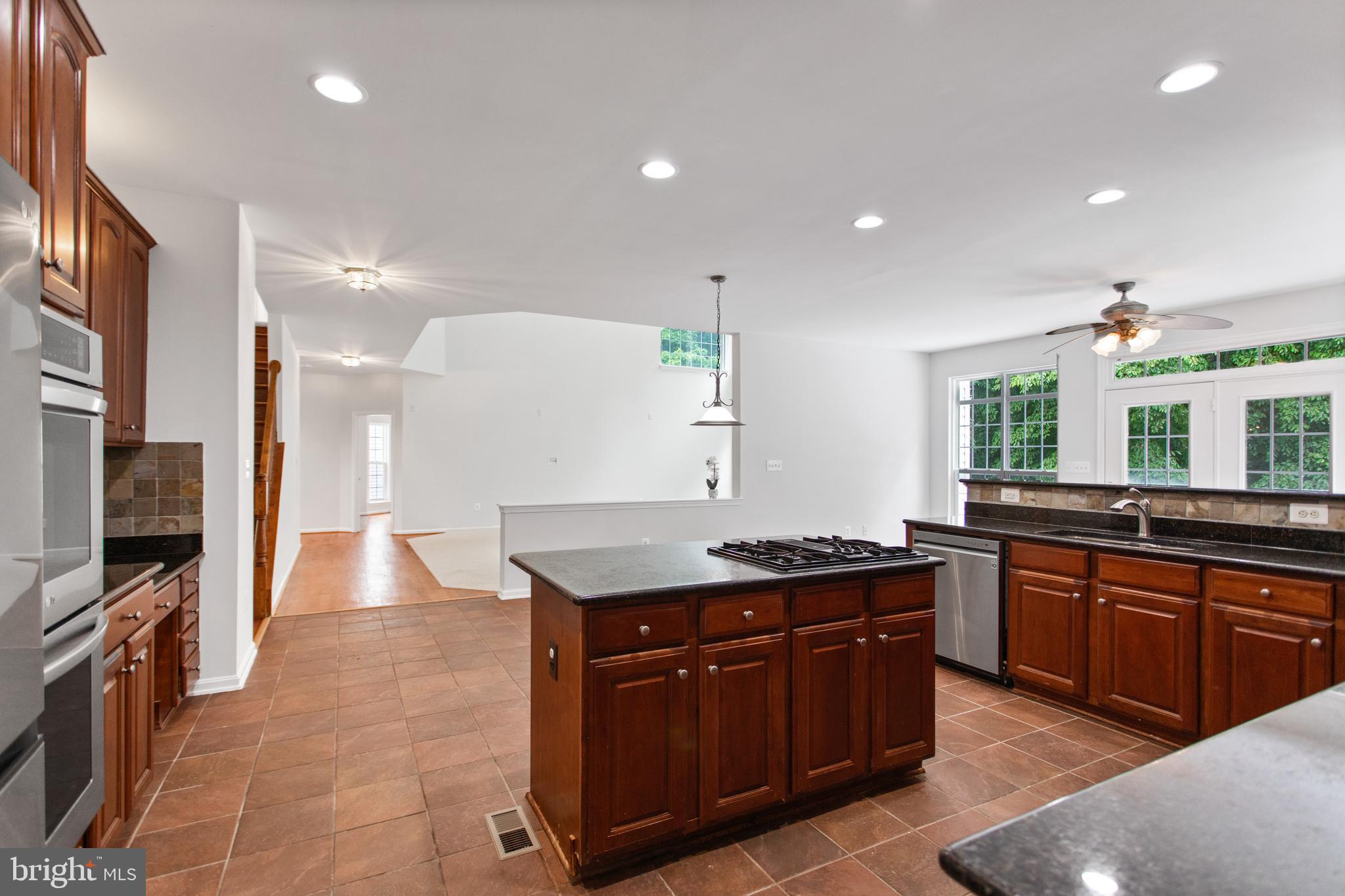 BRENTSMILL - Residential