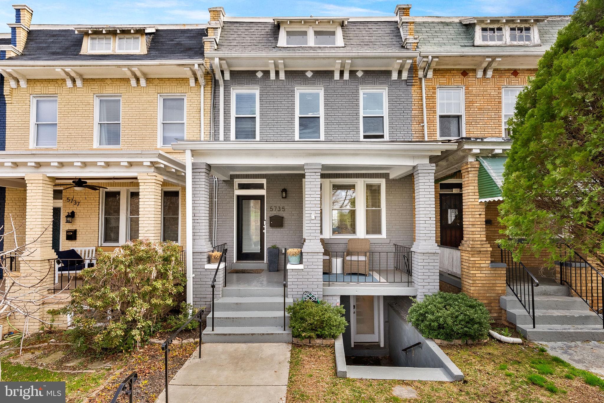 5735 9TH STREET NW