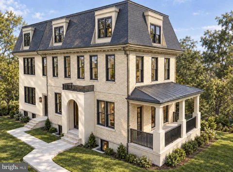 MLS: DCDC2285668