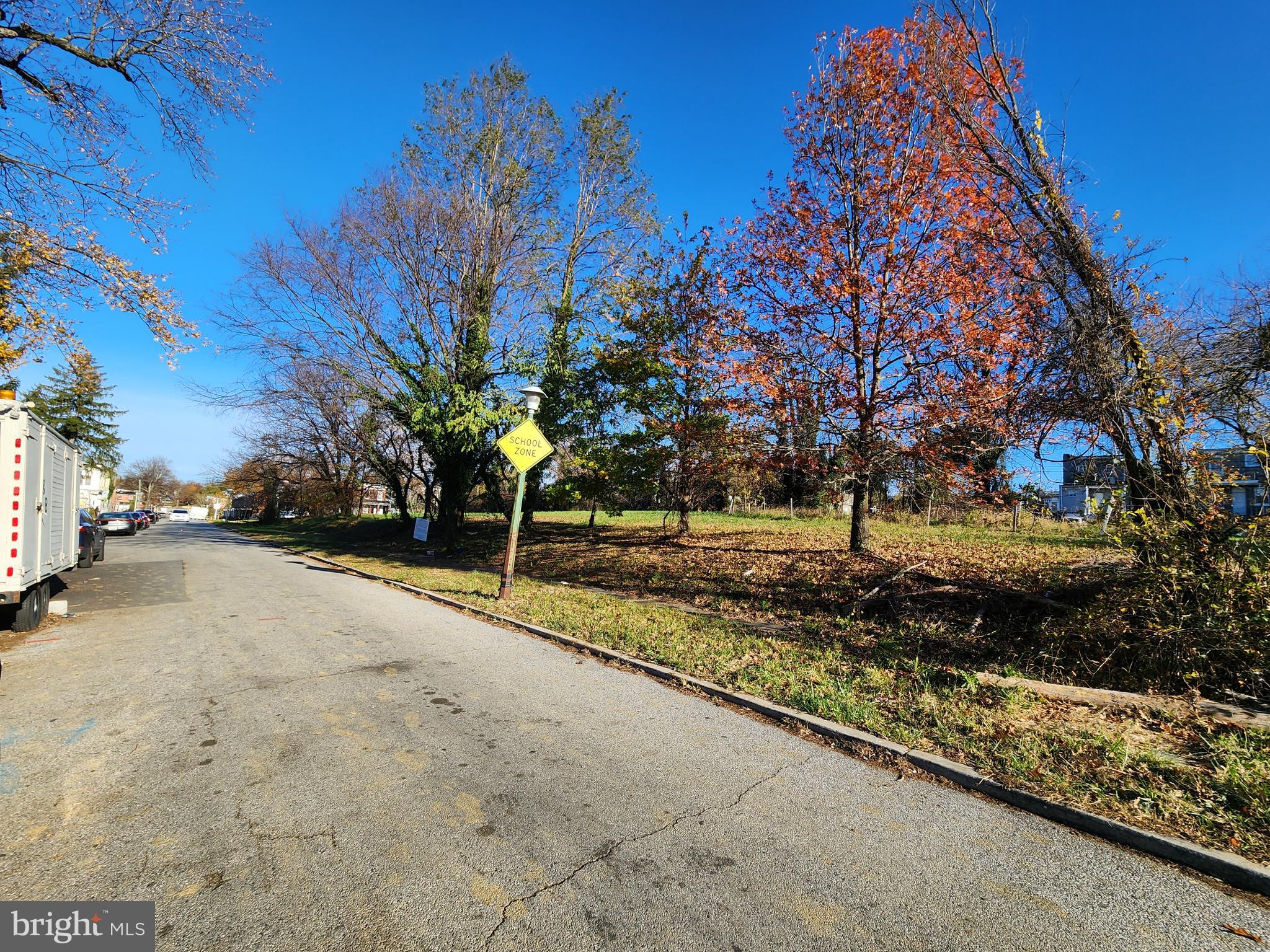 PARK CIRCLE - Residential