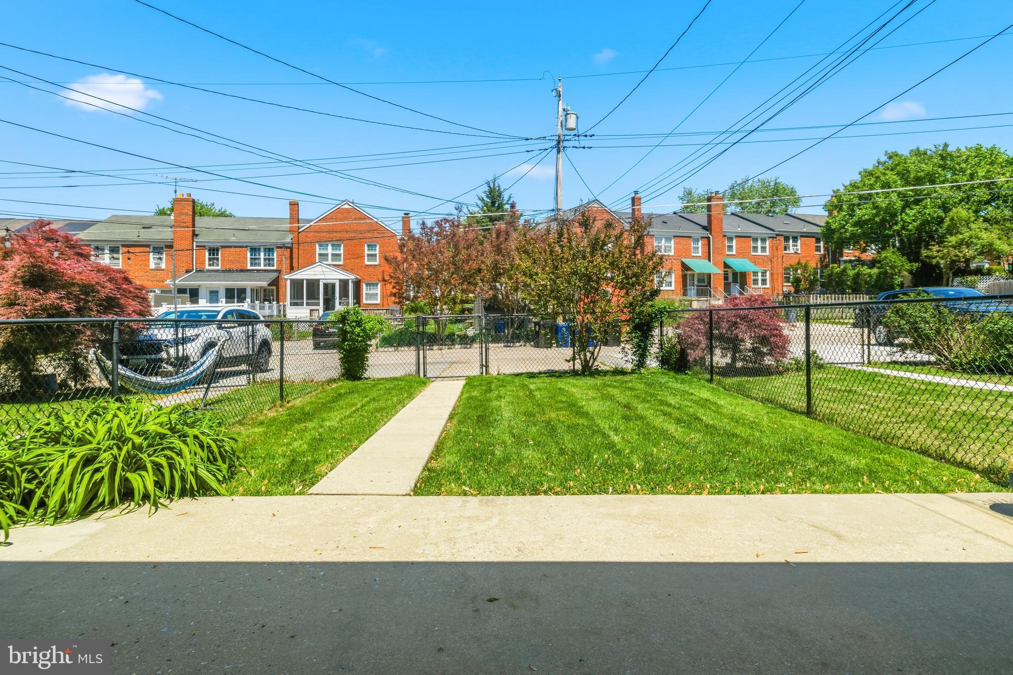 LOCH RAVEN MANOR - Residential