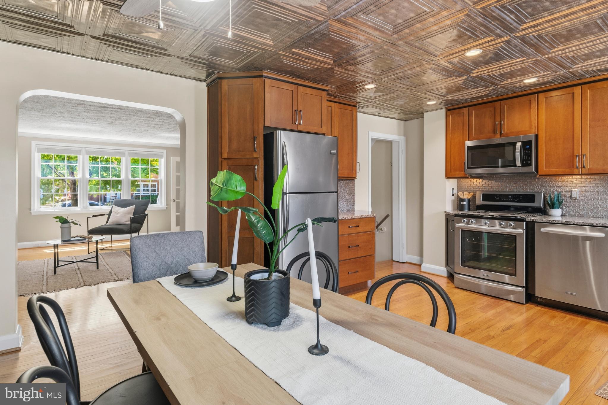 LOCH RAVEN MANOR - Residential