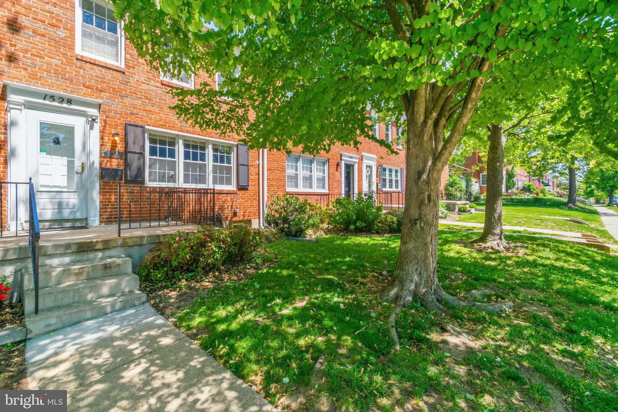 LOCH RAVEN MANOR - Residential