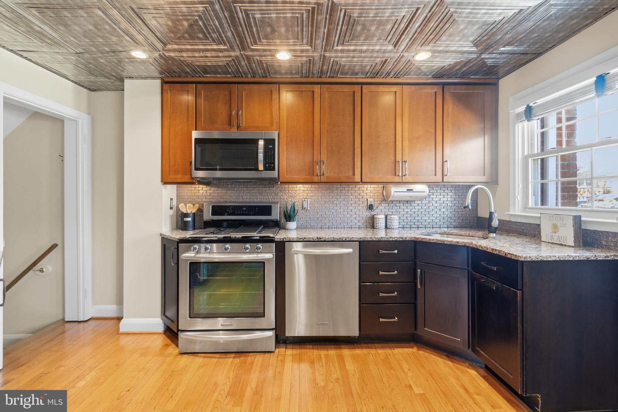 LOCH RAVEN MANOR - Residential