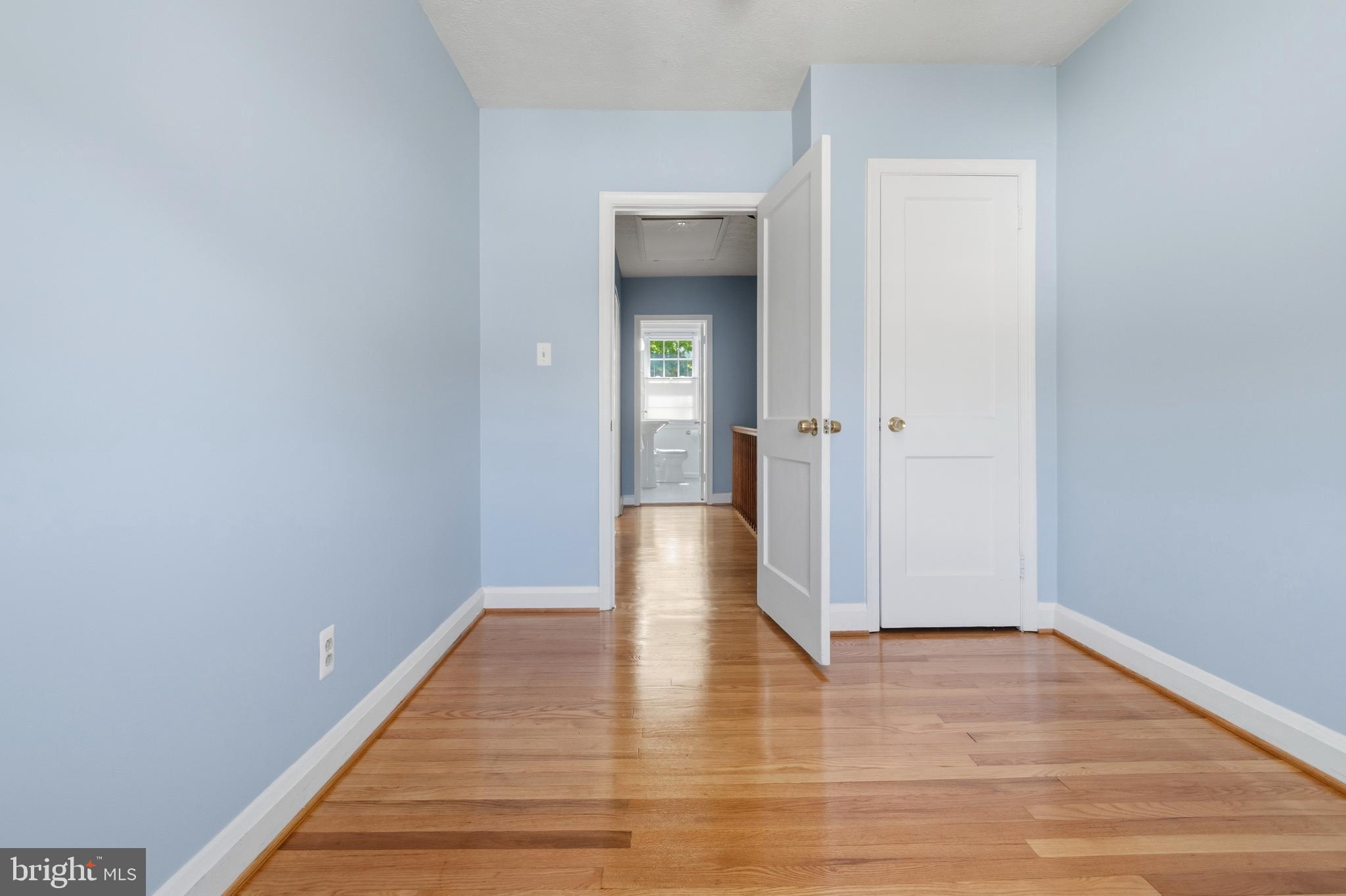 LOCH RAVEN MANOR - Residential