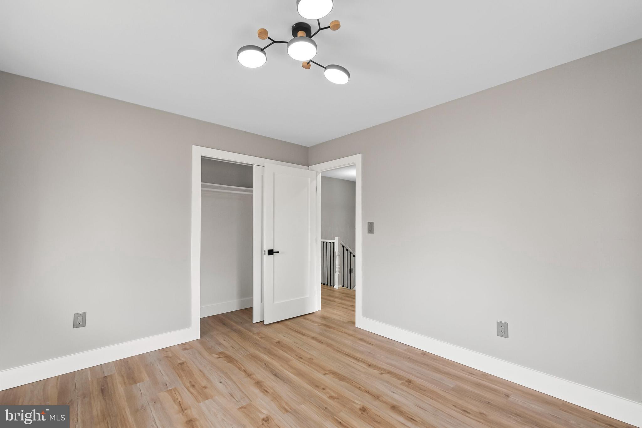 NORTH SPRINGFIELD - Residential