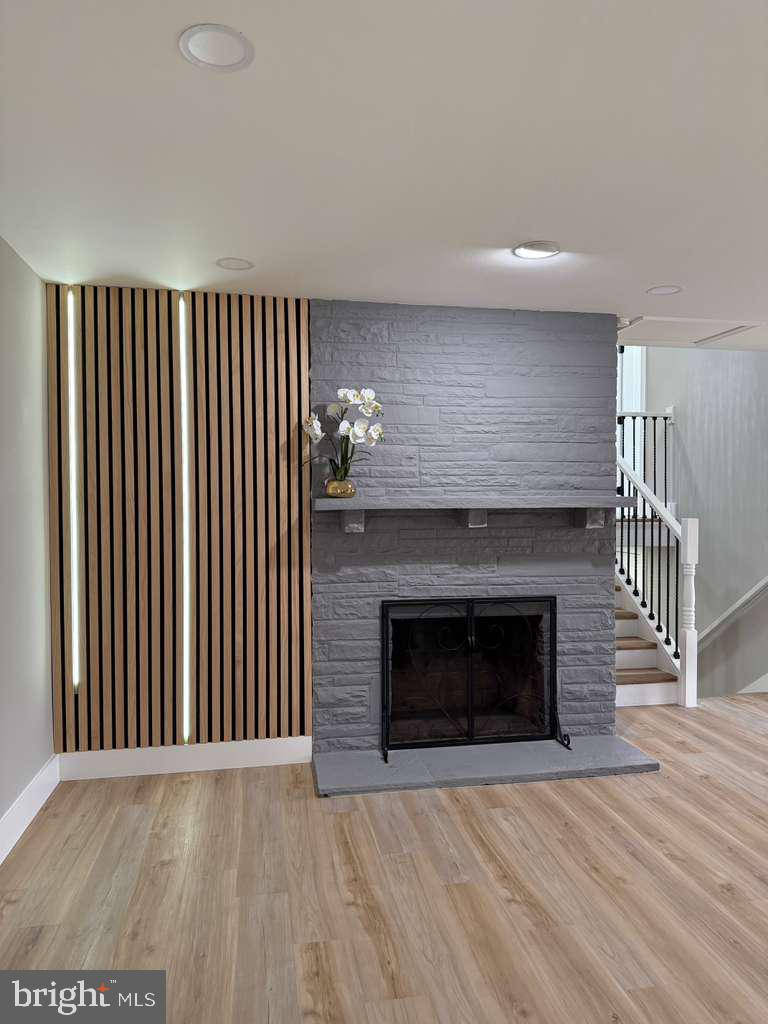 NORTH SPRINGFIELD - Residential