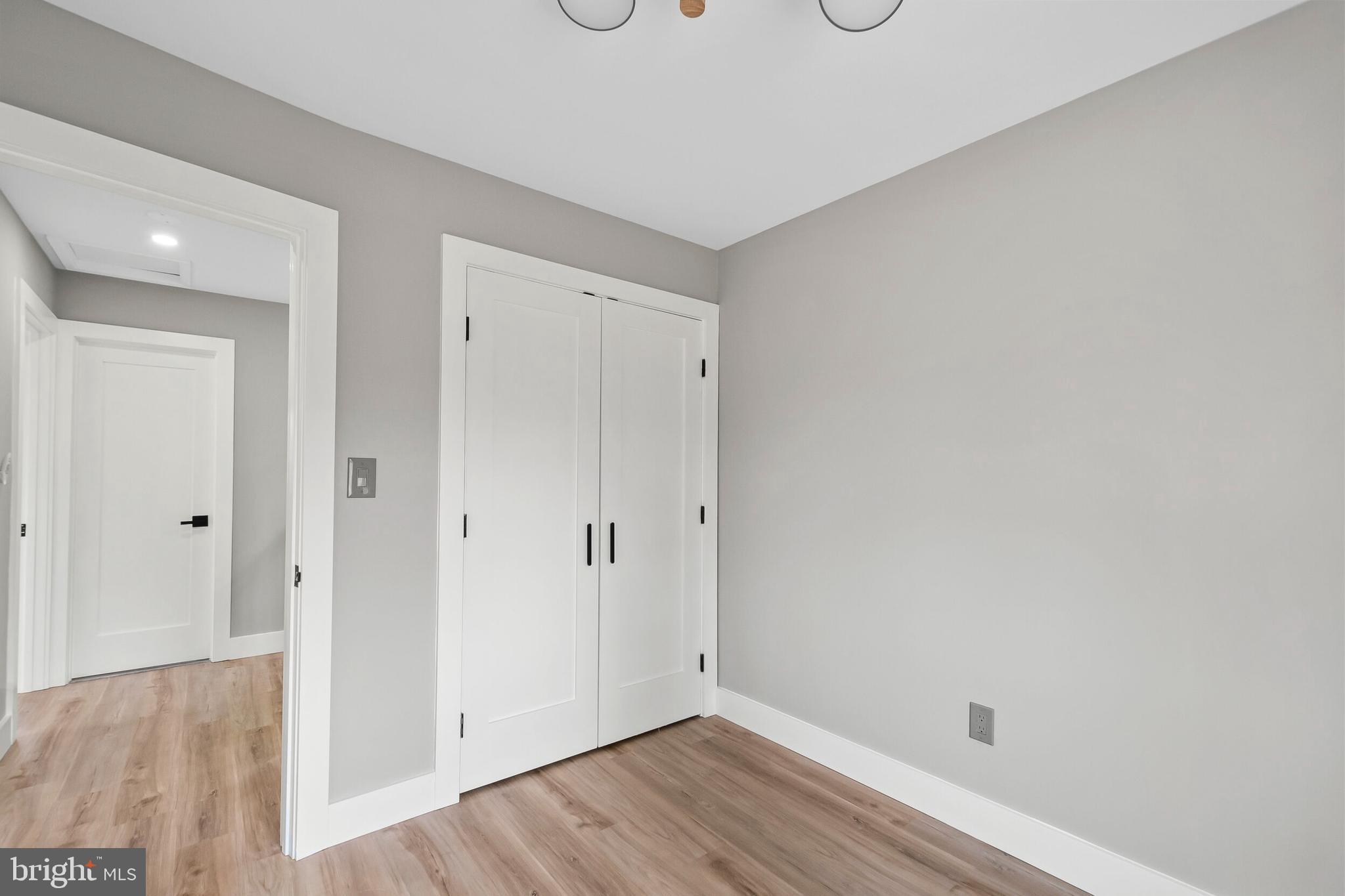 NORTH SPRINGFIELD - Residential