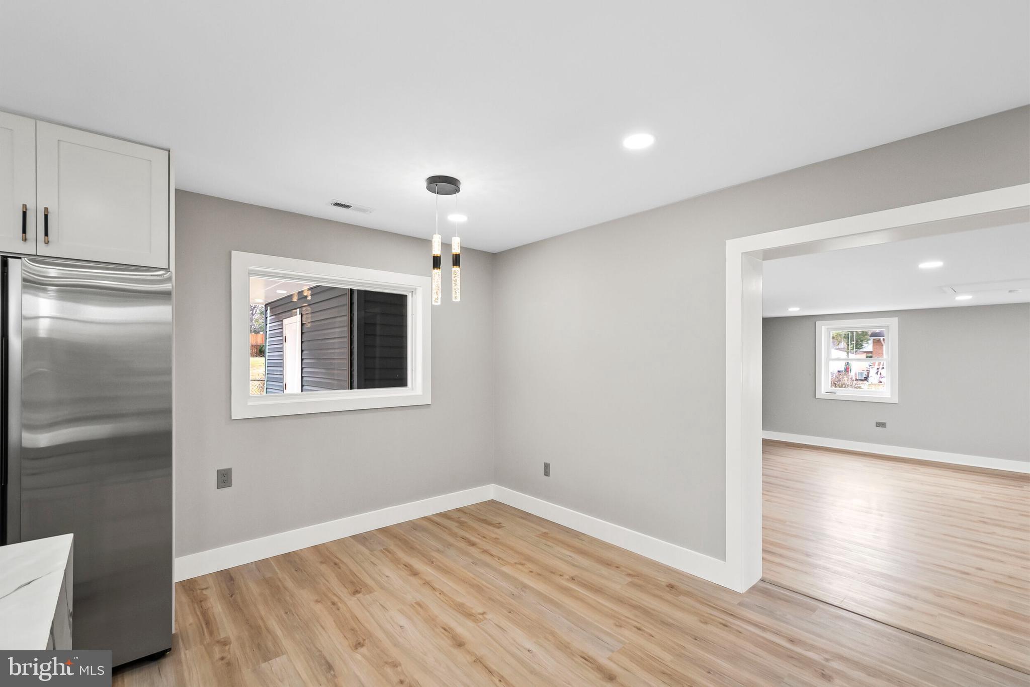 NORTH SPRINGFIELD - Residential